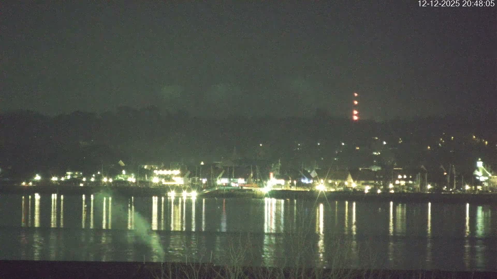 Port of Southampton Ocean Cruise Terminal (Berth 46) Live Cam - Southampton, Hampshire, South East, England, United Kingdom