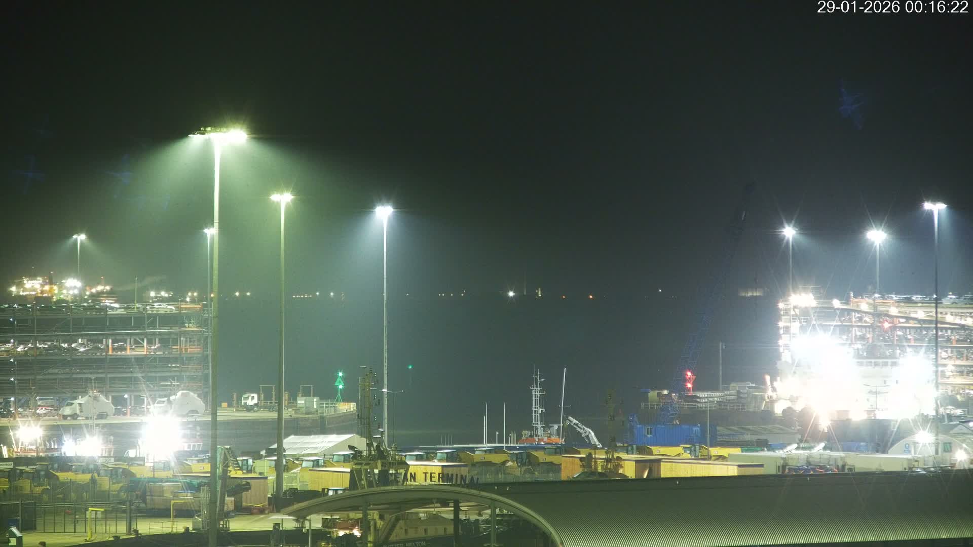 Port of Southampton Ocean Cruise Terminal (Berth 46) Live Cam - Southampton, Hampshire, South East, England, United Kingdom