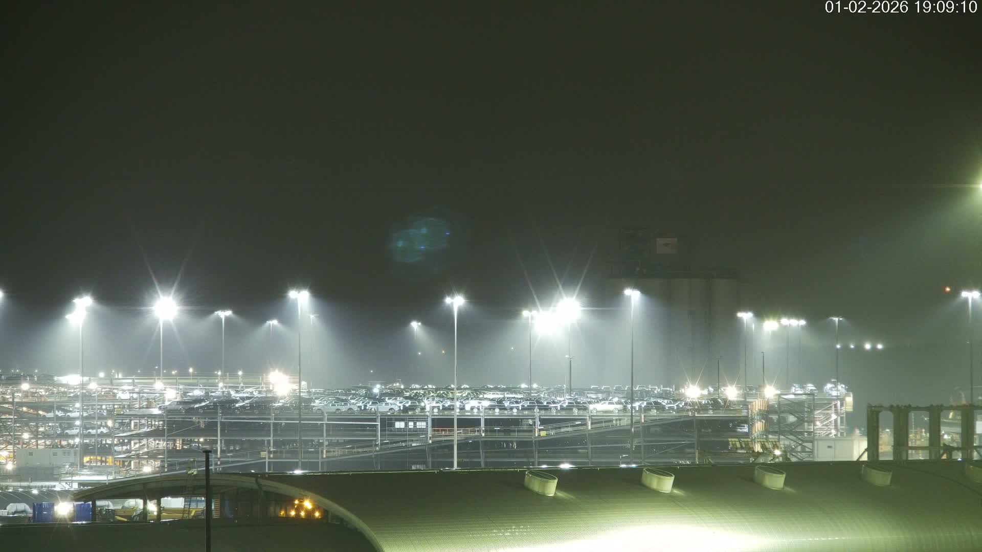 Port of Southampton Ocean Cruise Terminal (Berth 46) Live Cam - Southampton, Hampshire, South East, England, United Kingdom