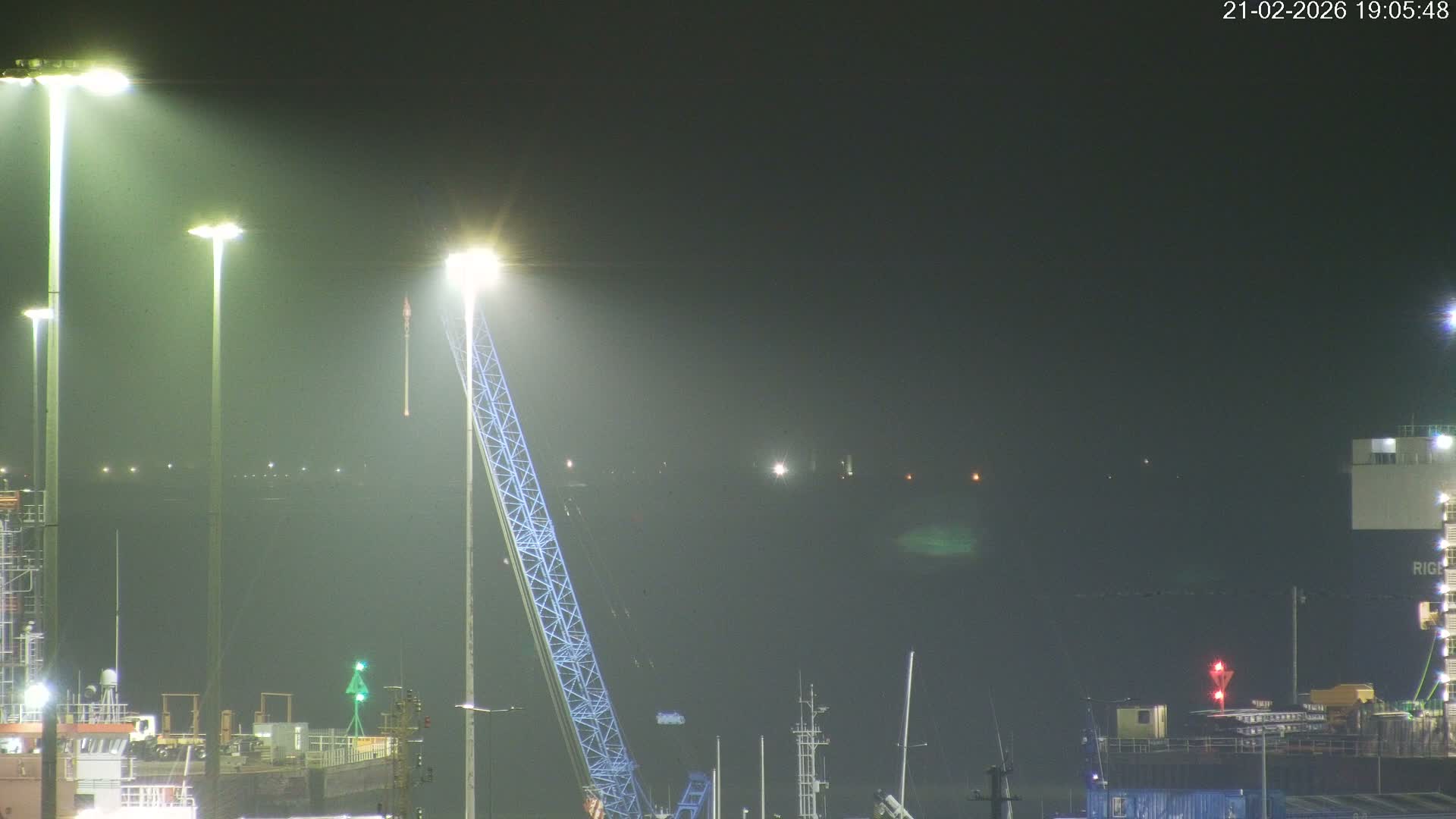 Port of Southampton Ocean Cruise Terminal (Berth 46) Live Cam - Southampton, Hampshire, South East, England, United Kingdom