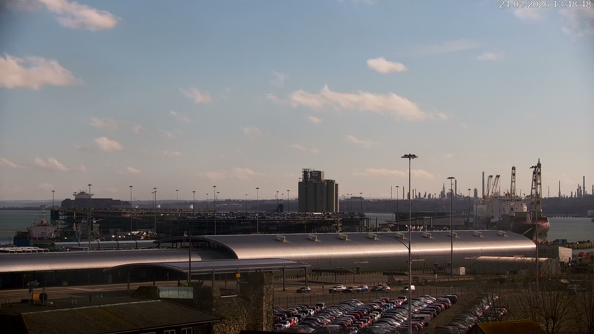 Port of Southampton Ocean Cruise Terminal (Berth 46) Live Cam - Southampton, Hampshire, South East, England, United Kingdom