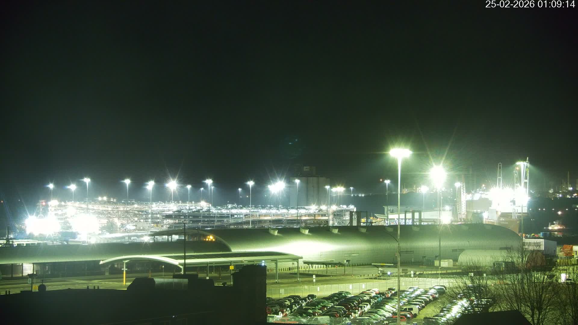 Port of Southampton Ocean Cruise Terminal (Berth 46) Live Cam - Southampton, Hampshire, South East, England, United Kingdom