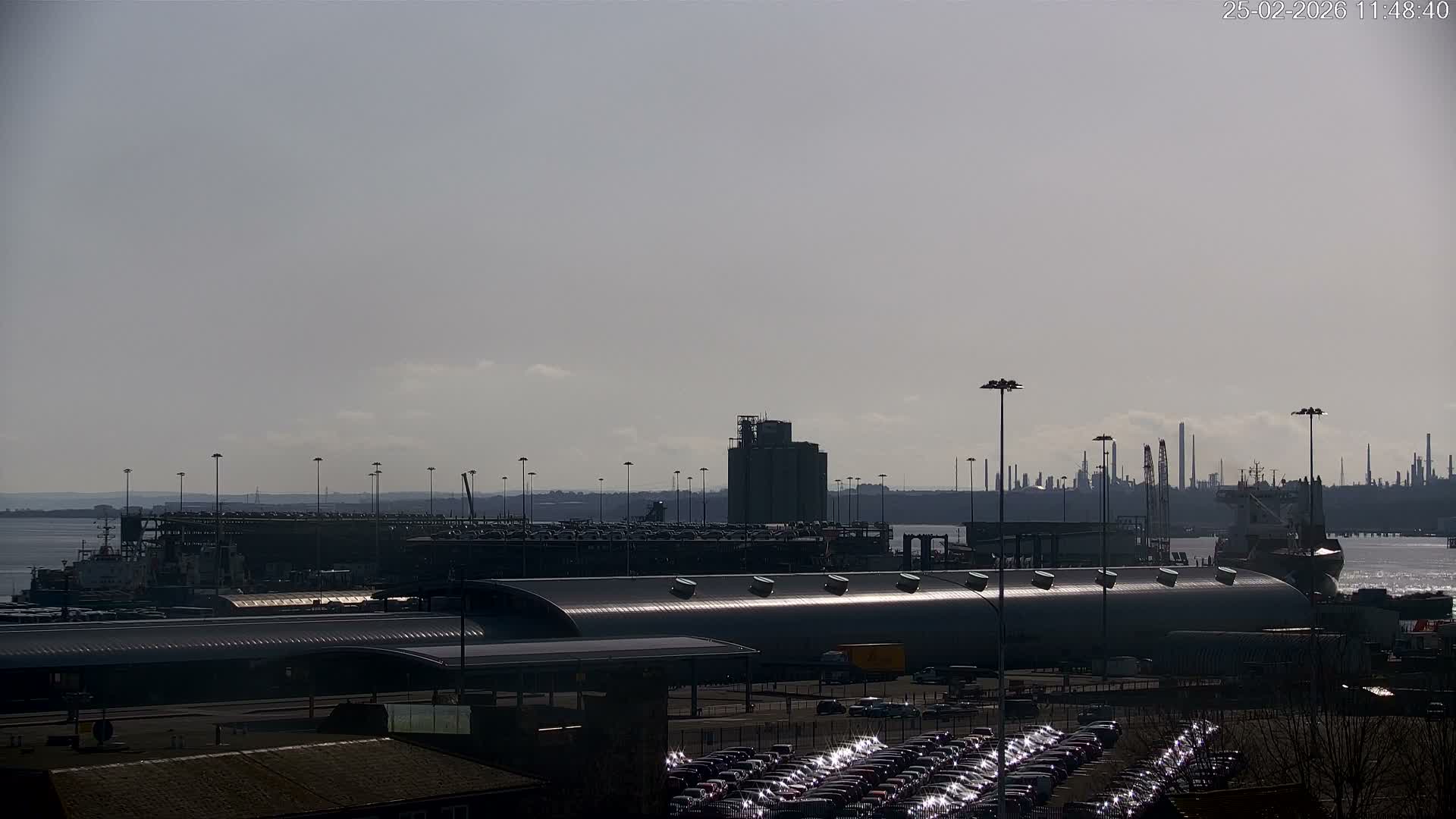 Port of Southampton Ocean Cruise Terminal (Berth 46) Live Cam - Southampton, Hampshire, South East, England, United Kingdom