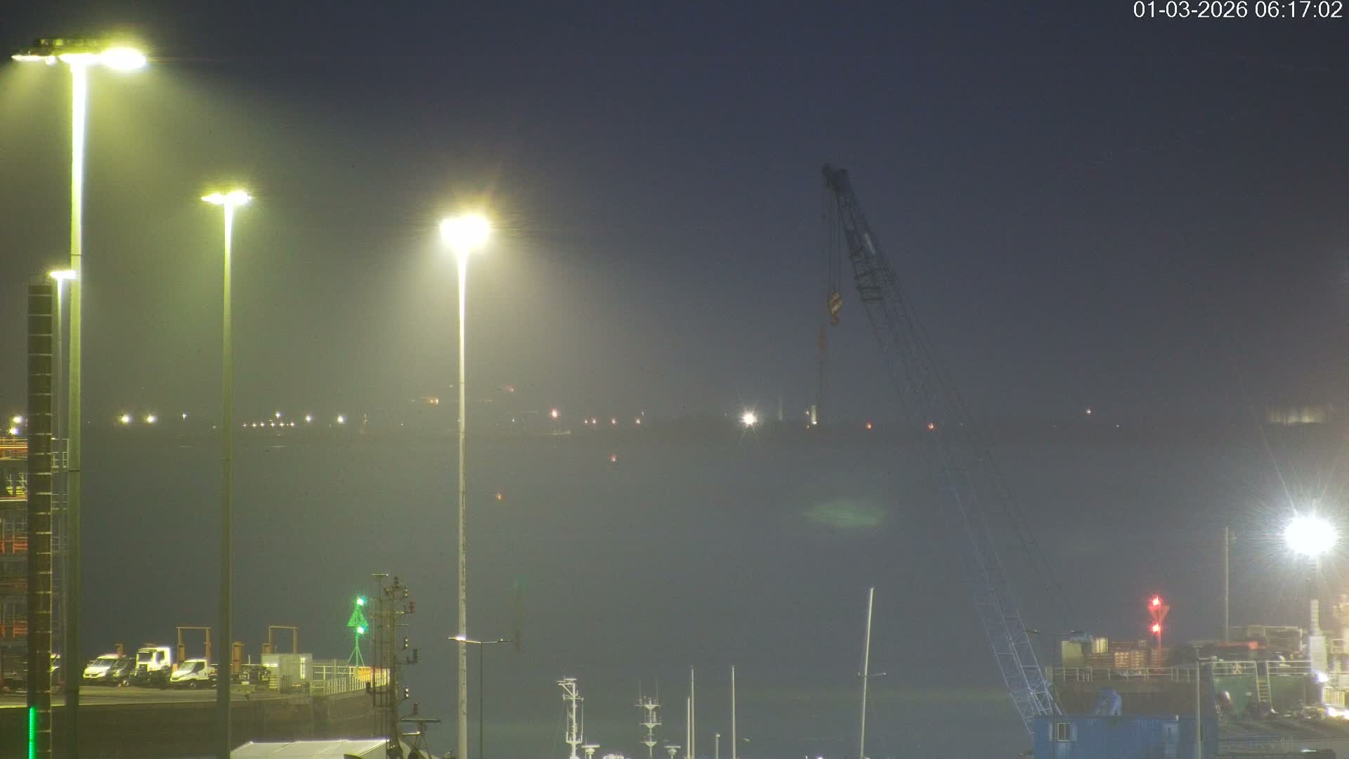 Port of Southampton Ocean Cruise Terminal (Berth 46) Live Cam - Southampton, Hampshire, South East, England, United Kingdom