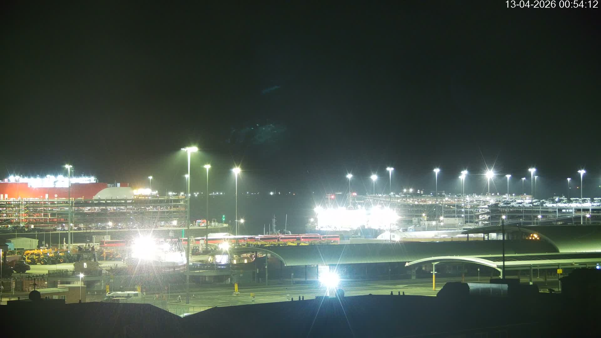 Port of Southampton Ocean Cruise Terminal (Berth 46) Live Cam - Southampton, Hampshire, South East, England, United Kingdom