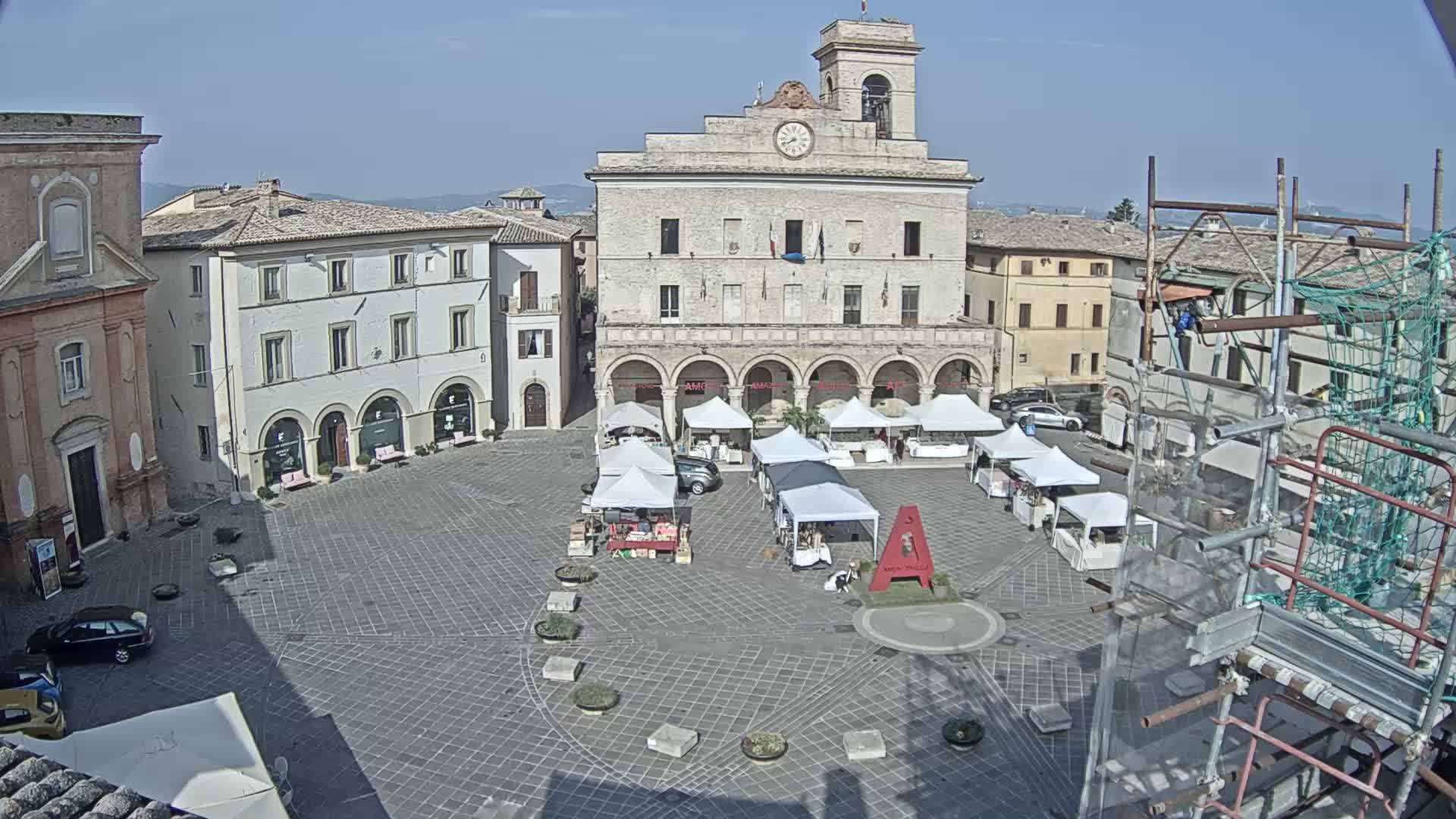 Montefalco City Live Cam - Perugia, Umbria, Italy