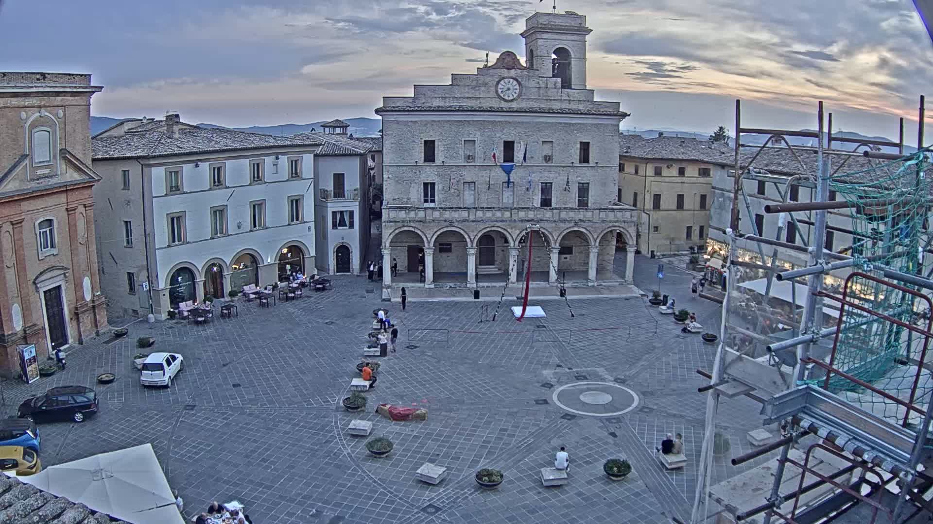 Montefalco City Live Cam - Perugia, Umbria, Italy