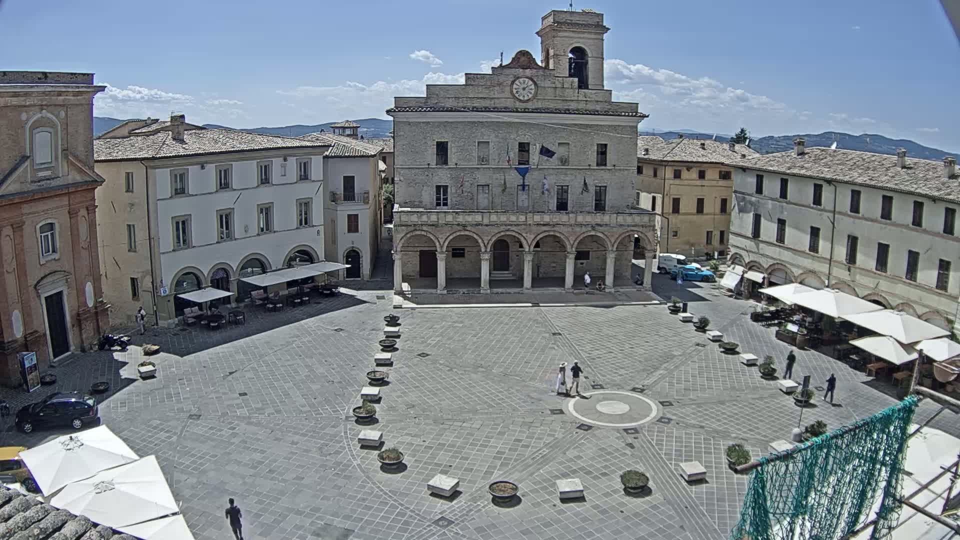 Montefalco City Live Cam - Perugia, Umbria, Italy
