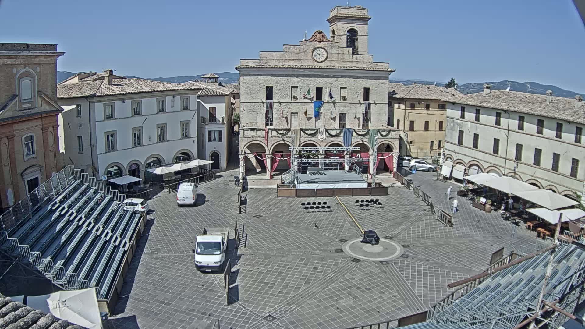 Montefalco City Live Cam - Perugia, Umbria, Italy
