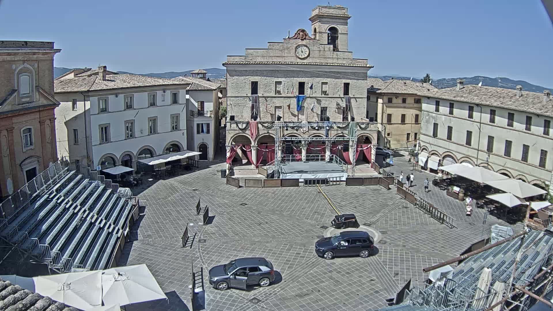Montefalco City Live Cam - Perugia, Umbria, Italy