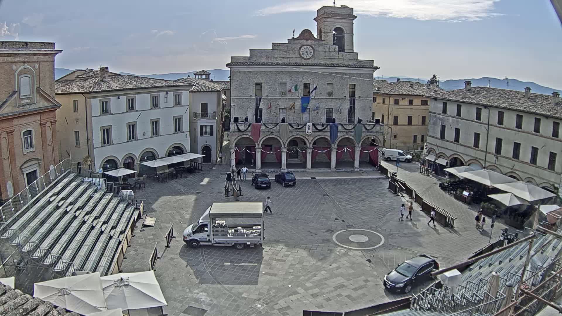 Montefalco City Live Cam - Perugia, Umbria, Italy