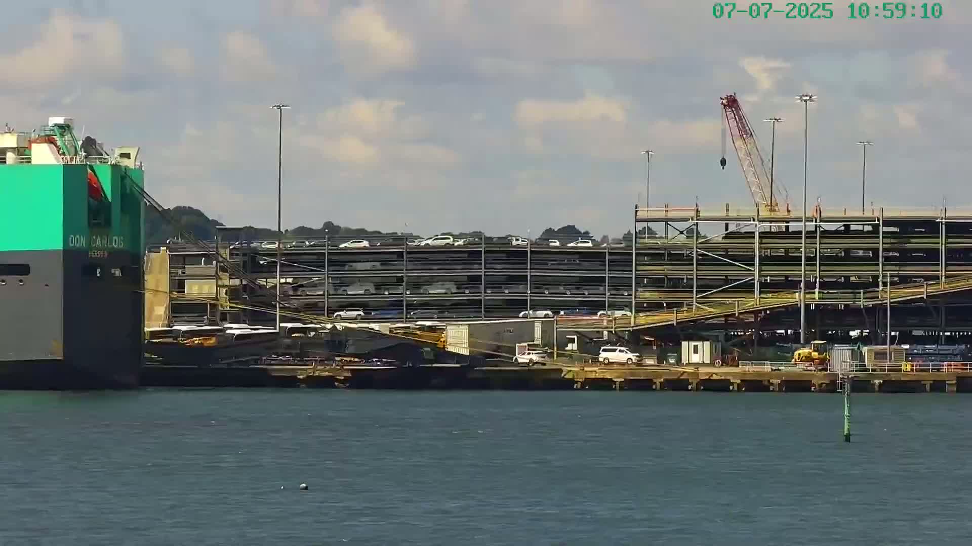 Southampton, Itchen River Agricultural Silos & Hyte View & (Tug & RoRo) Shipspotting  Live Cam - Southampton, Hampshire, South East, England, United Kingdom