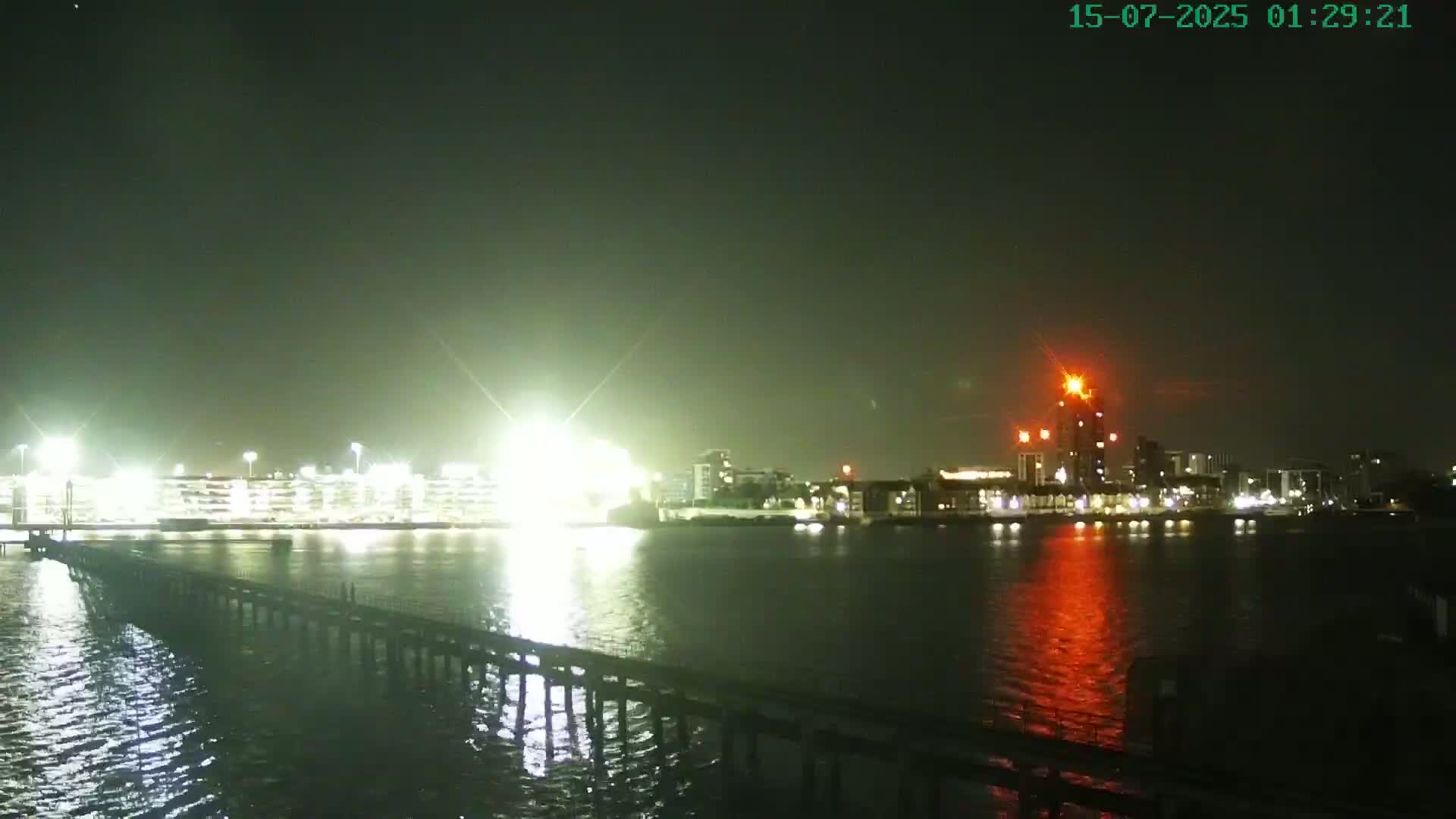 Southampton, Itchen River Agricultural Silos & Hyte View & (Tug & RoRo) Shipspotting  Live Cam - Southampton, Hampshire, South East, England, United Kingdom