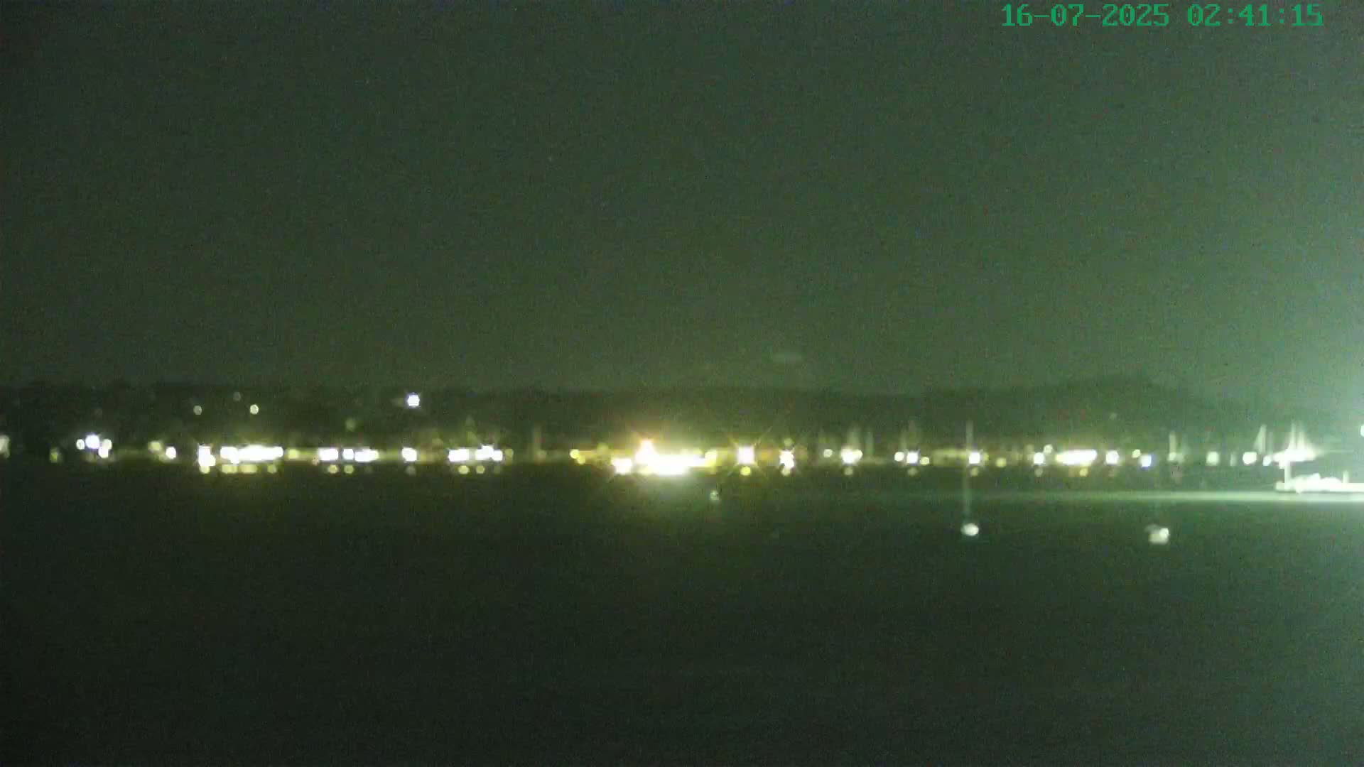Southampton, Itchen River Agricultural Silos & Hyte View & (Tug & RoRo) Shipspotting  Live Cam - Southampton, Hampshire, South East, England, United Kingdom