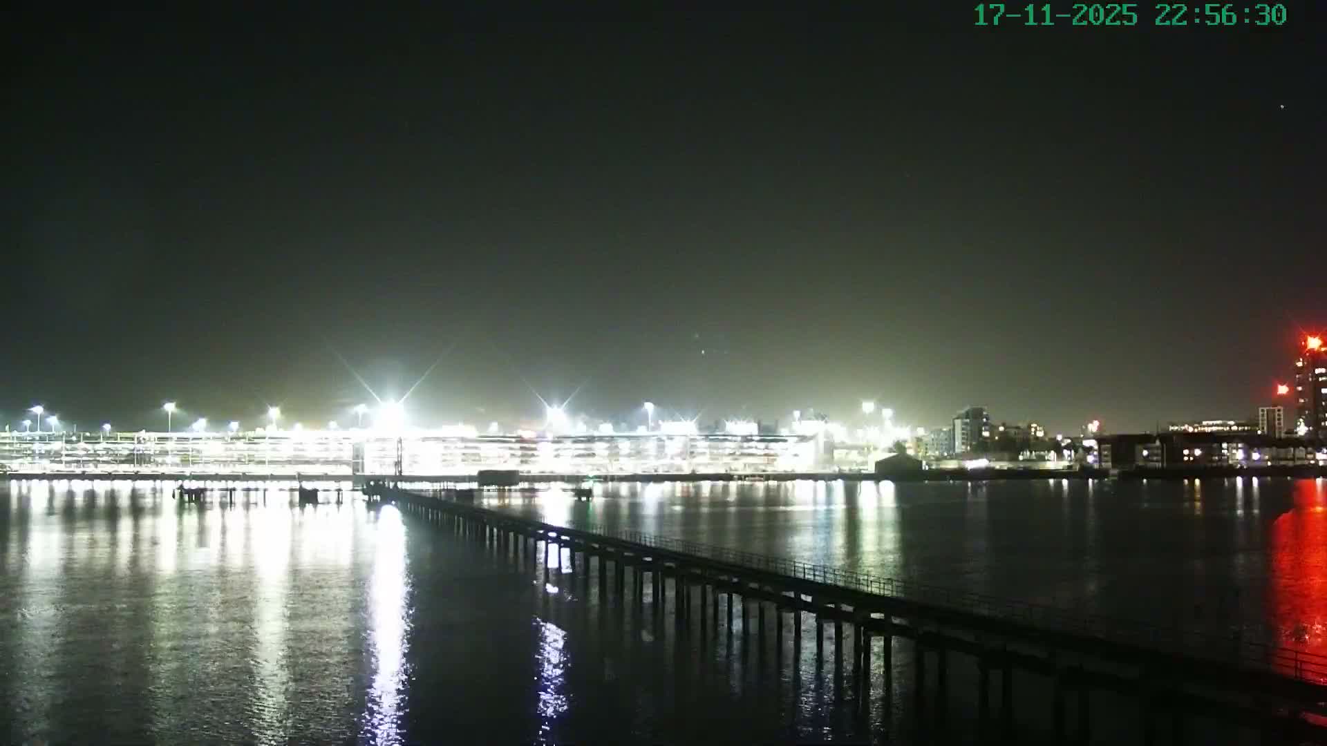 Southampton, Itchen River Agricultural Silos & Hyte View & (Tug & RoRo) Shipspotting  Live Cam - Southampton, Hampshire, South East, England, United Kingdom