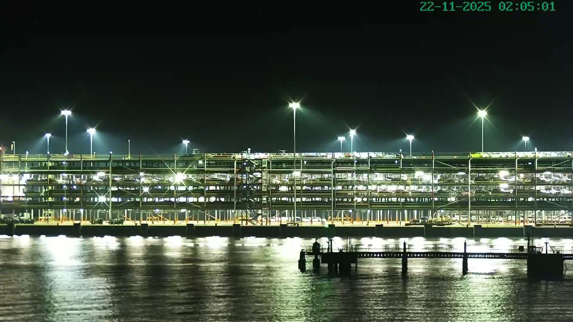 Southampton, Itchen River Agricultural Silos & Hyte View & (Tug & RoRo) Shipspotting  Live Cam - Southampton, Hampshire, South East, England, United Kingdom