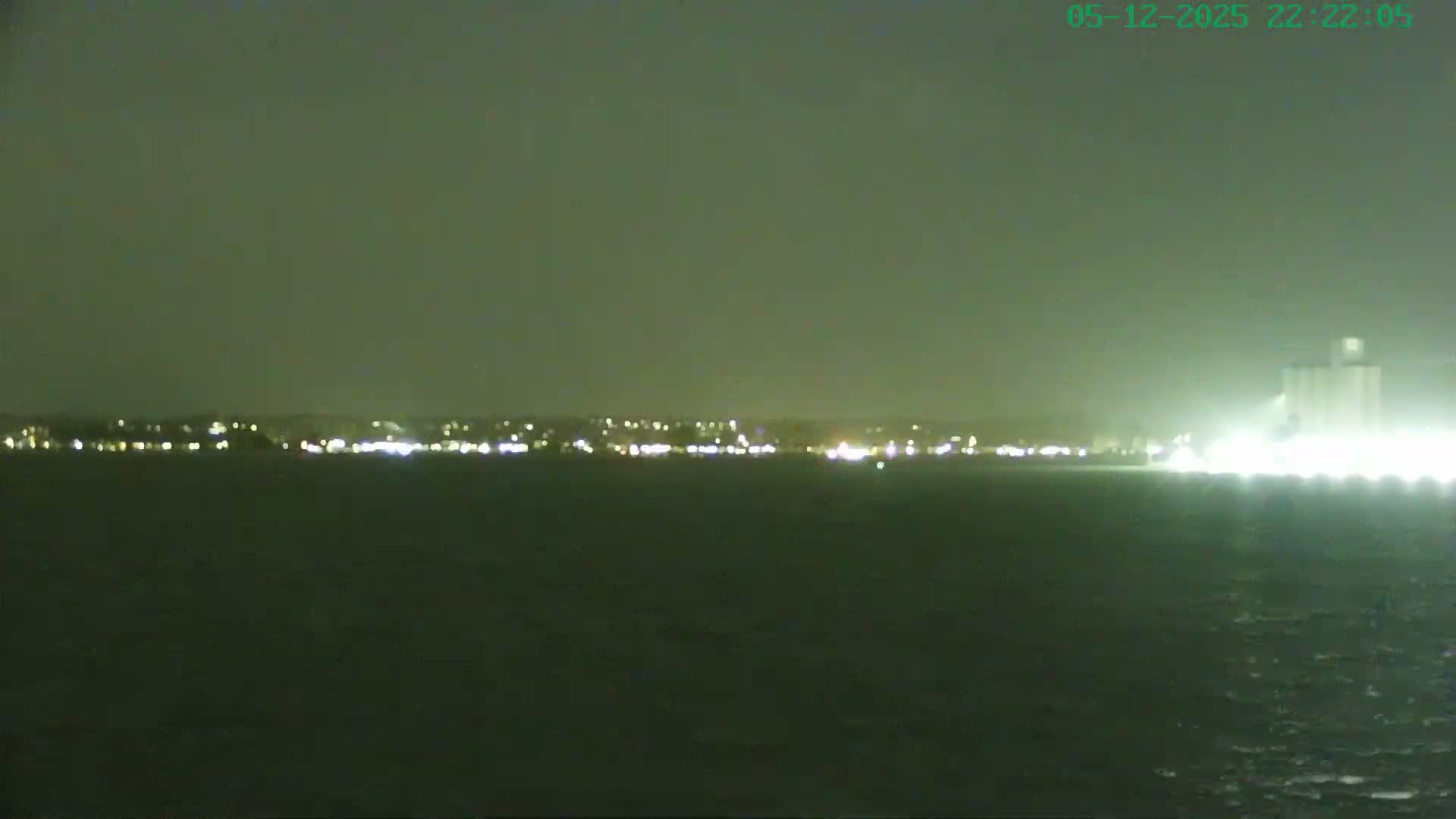 Southampton, Itchen River Agricultural Silos & Hyte View & (Tug & RoRo) Shipspotting  Live Cam - Southampton, Hampshire, South East, England, United Kingdom