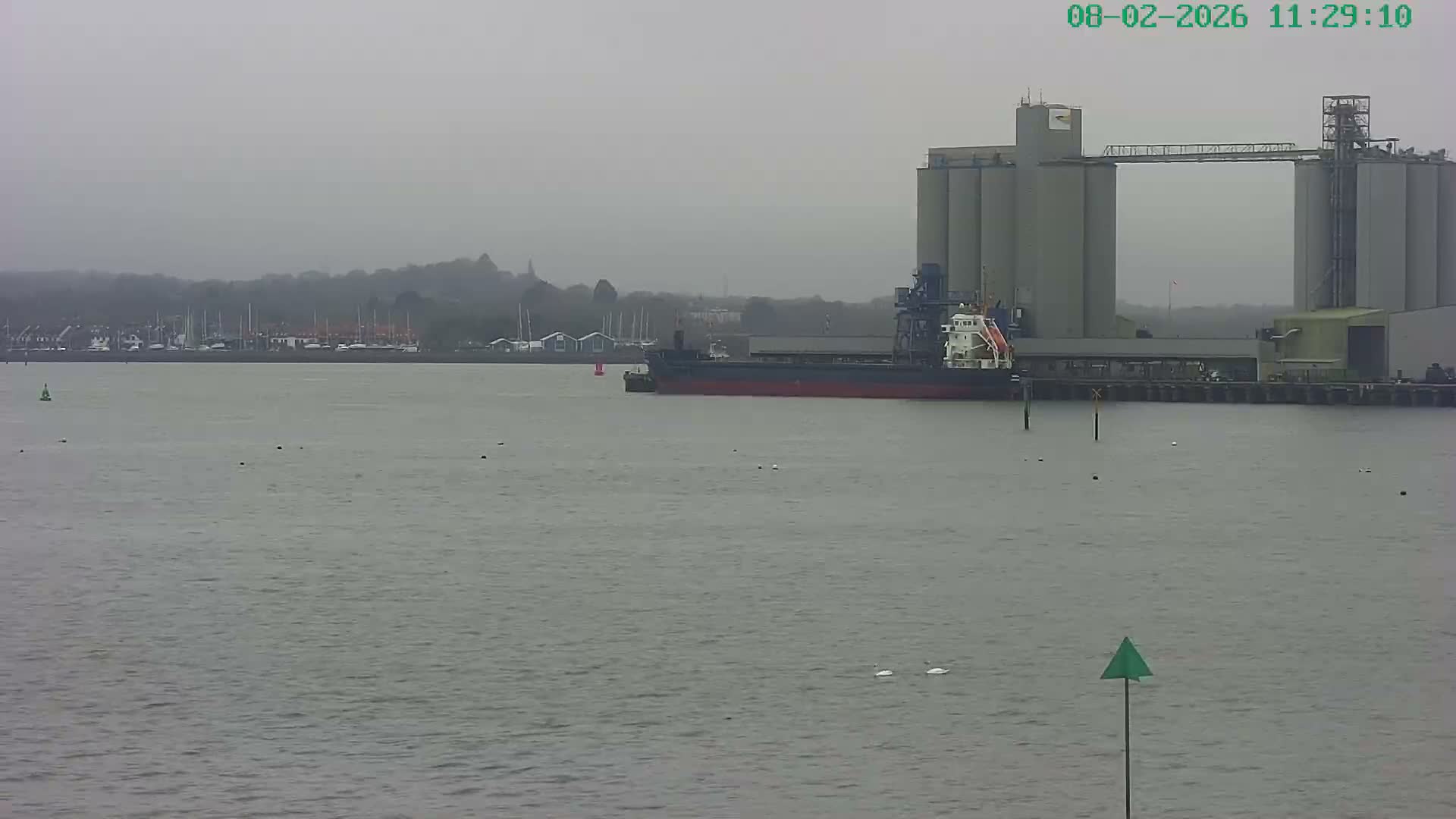 Southampton, Itchen River Agricultural Silos & Hyte View & (Tug & RoRo) Shipspotting  Live Cam - Southampton, Hampshire, South East, England, United Kingdom