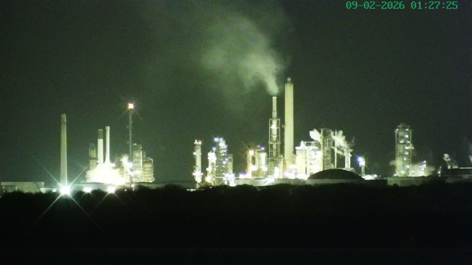Southampton, Itchen River Agricultural Silos & Hyte View & (Tug & RoRo) Shipspotting  Live Cam - Southampton, Hampshire, South East, England, United Kingdom