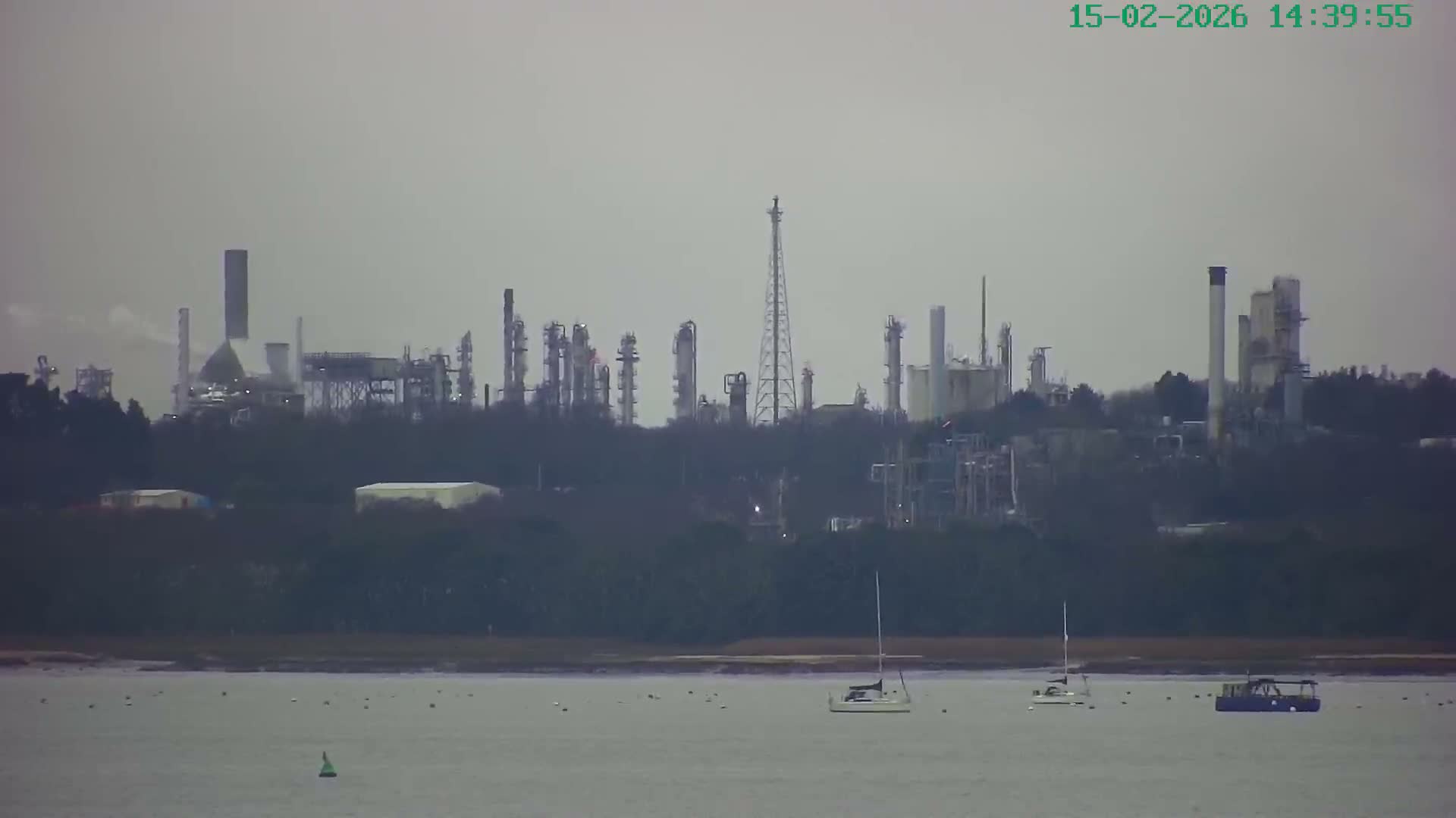 Southampton, Itchen River Agricultural Silos & Hyte View & (Tug & RoRo) Shipspotting  Live Cam - Southampton, Hampshire, South East, England, United Kingdom