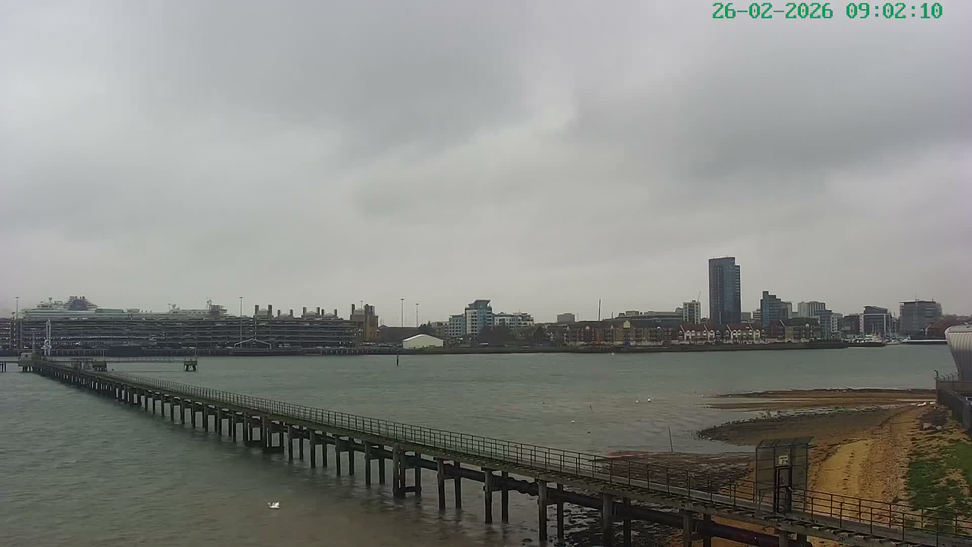 Southampton, Itchen River Agricultural Silos & Hyte View & (Tug & RoRo) Shipspotting  Live Cam - Southampton, Hampshire, South East, England, United Kingdom
