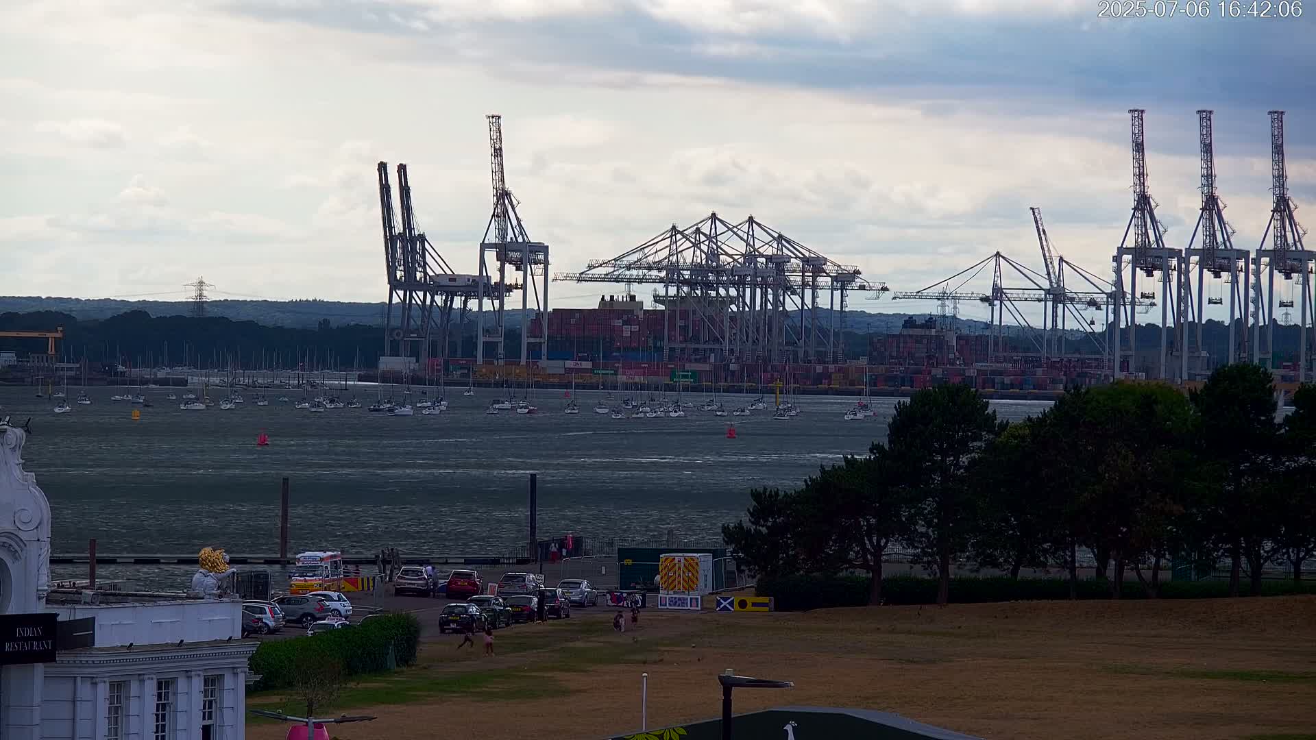 Southampton, Container Port & River Test Container Ship Shipspotting Live Cam - Southampton, Hampshire, South East, England, United Kingdom