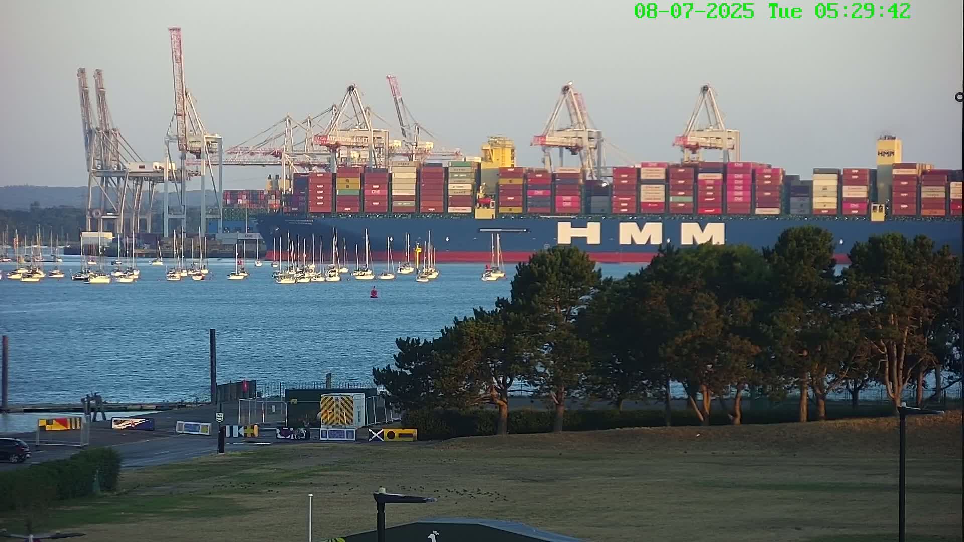 Southampton, Container Port & River Test Container Ship Shipspotting Live Cam - Southampton, Hampshire, South East, England, United Kingdom