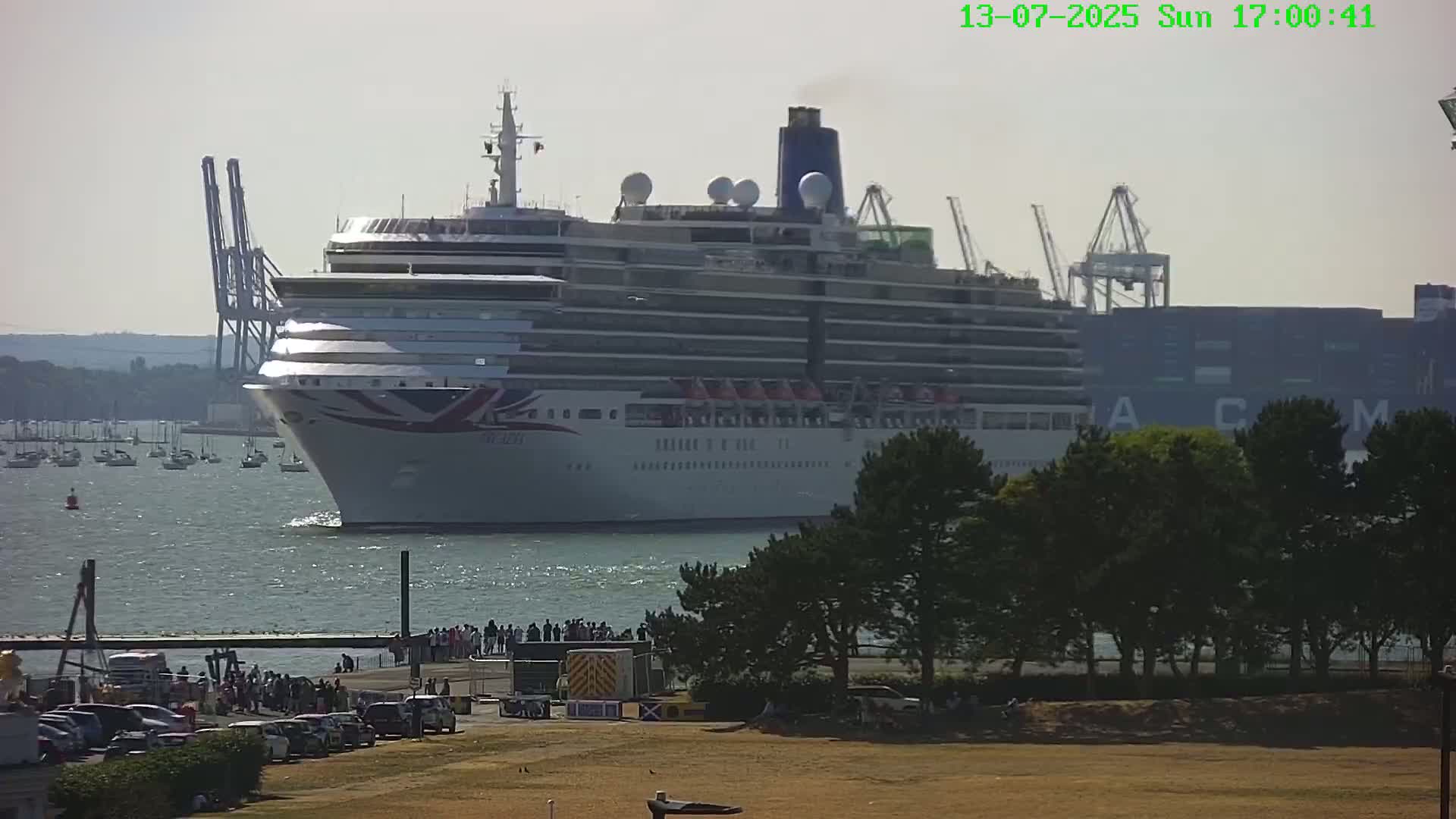 Southampton, Container Port & River Test Container Ship Shipspotting Live Cam - Southampton, Hampshire, South East, England, United Kingdom