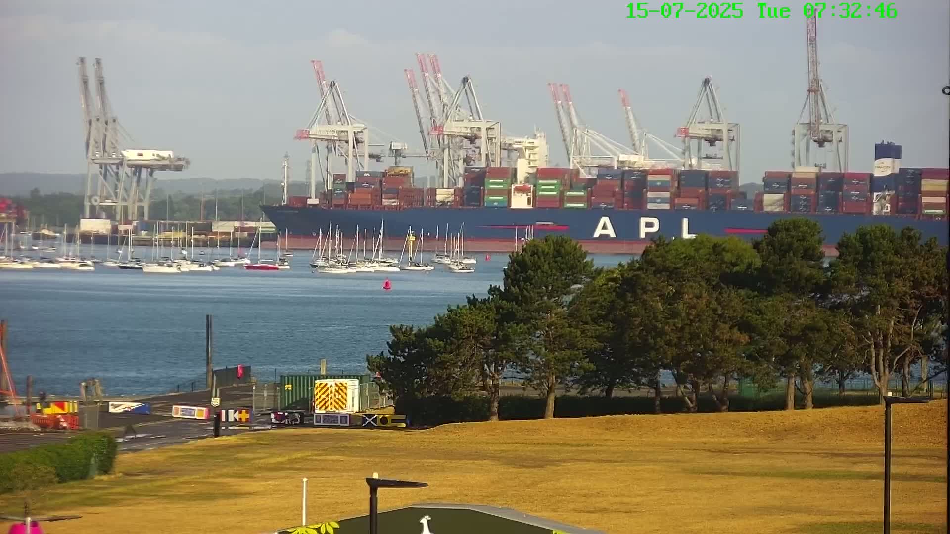 Southampton, Container Port & River Test Container Ship Shipspotting Live Cam - Southampton, Hampshire, South East, England, United Kingdom