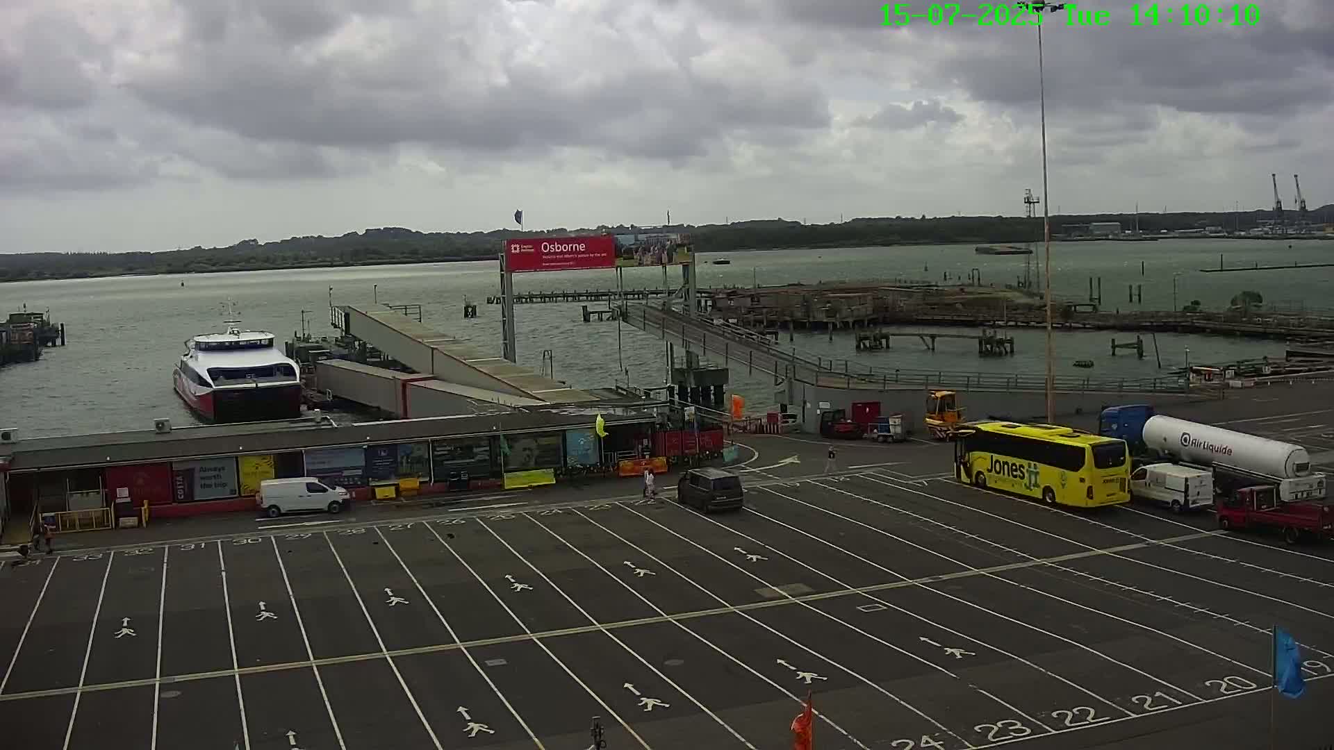 Southampton, Container Port & River Test Container Ship Shipspotting Live Cam - Southampton, Hampshire, South East, England, United Kingdom