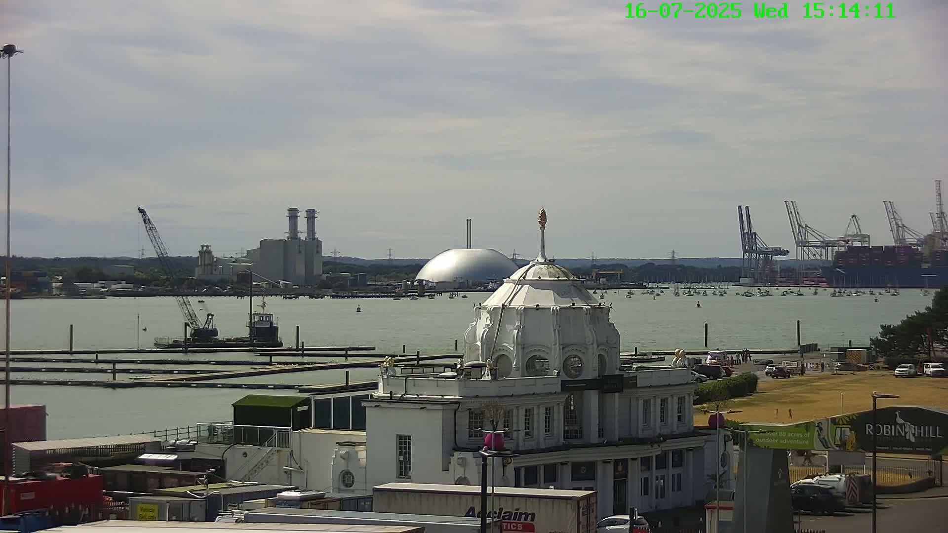 Southampton, Container Port & River Test Container Ship Shipspotting Live Cam - Southampton, Hampshire, South East, England, United Kingdom