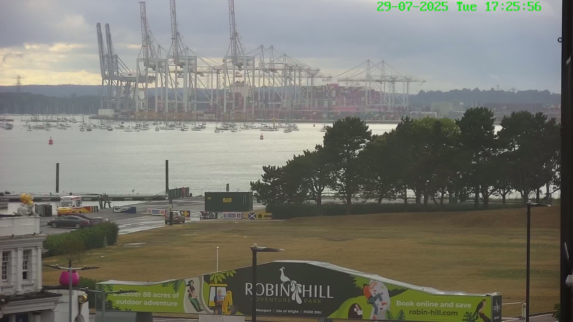 Southampton, Container Port & River Test Container Ship Shipspotting Live Cam - Southampton, Hampshire, South East, England, United Kingdom