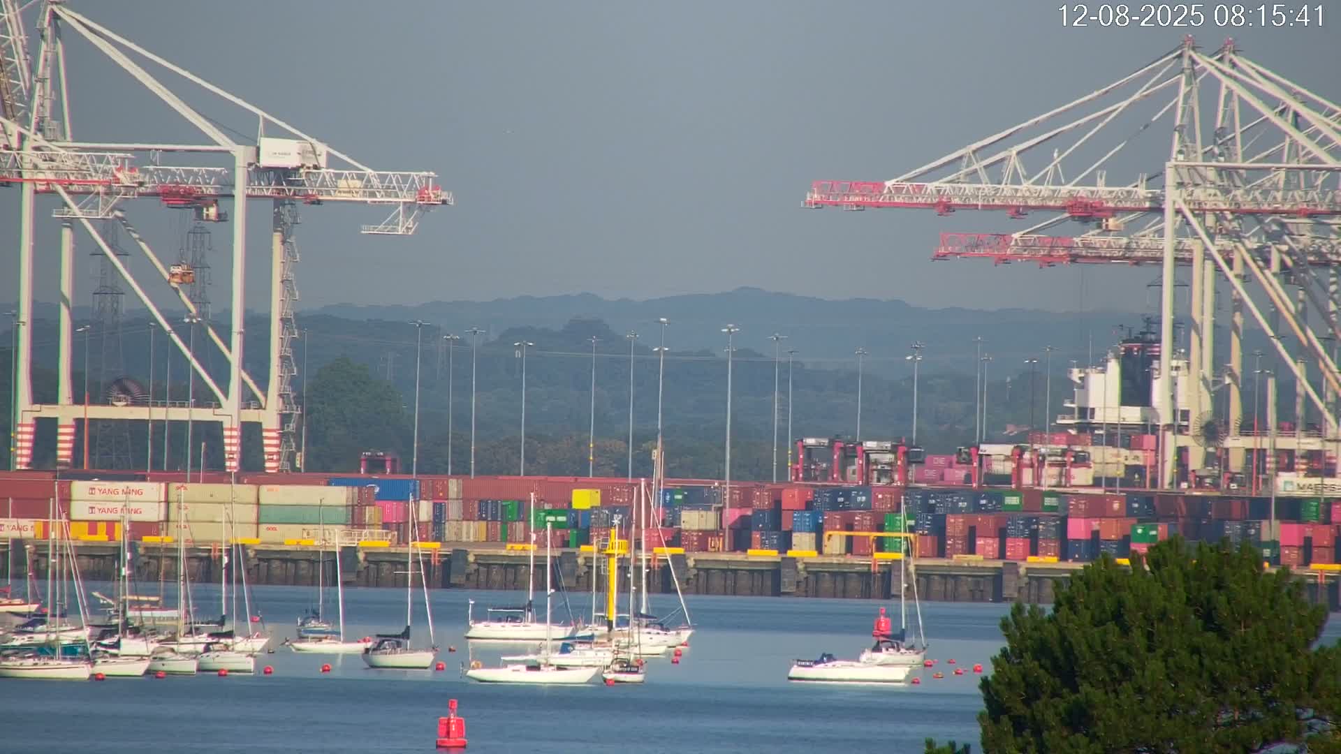 Southampton, Container Port & River Test Container Ship Shipspotting Live Cam - Southampton, Hampshire, South East, England, United Kingdom