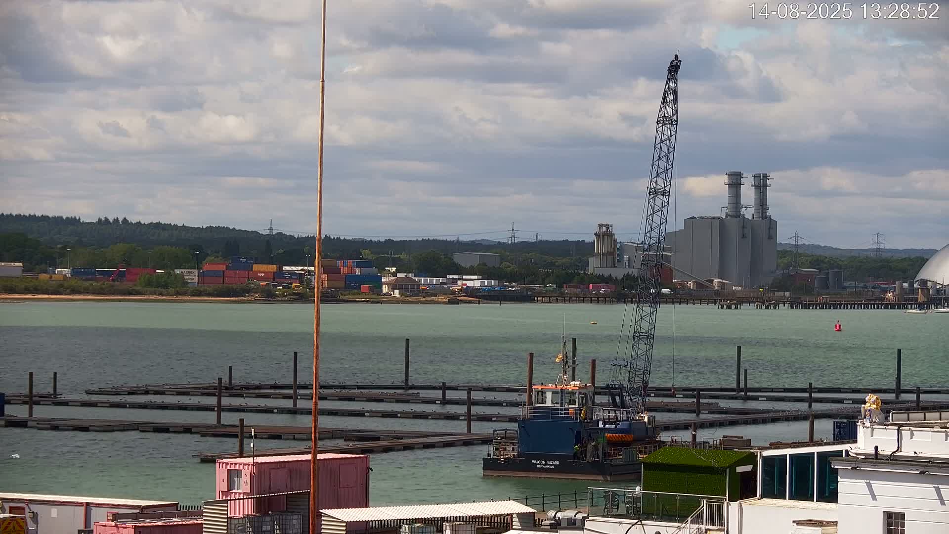 Southampton, Container Port & River Test Container Ship Shipspotting Live Cam - Southampton, Hampshire, South East, England, United Kingdom