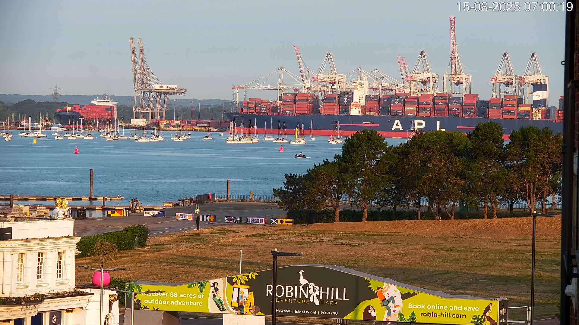 Southampton, Container Port & River Test Container Ship Shipspotting Live Cam - Southampton, Hampshire, South East, England, United Kingdom