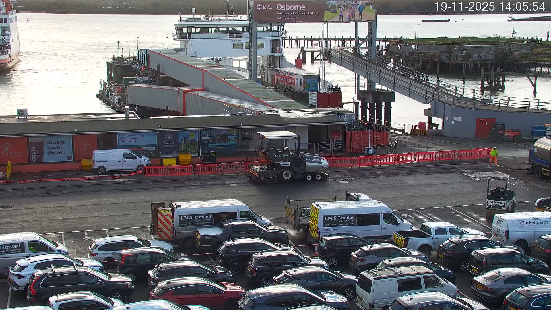 Southampton, Container Port & River Test Container Ship Shipspotting Live Cam - Southampton, Hampshire, South East, England, United Kingdom