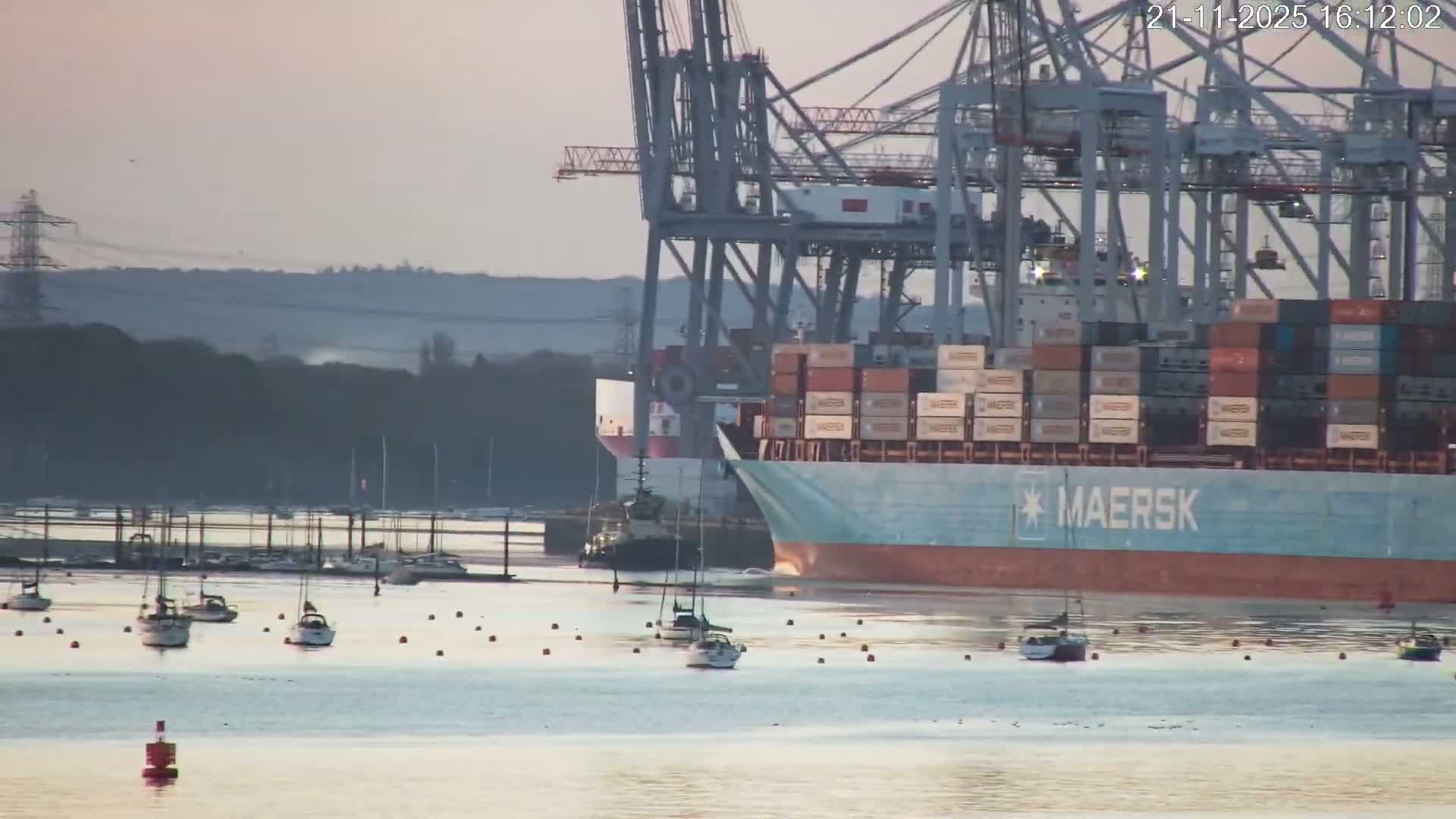 Southampton, Container Port & River Test Container Ship Shipspotting Live Cam - Southampton, Hampshire, South East, England, United Kingdom