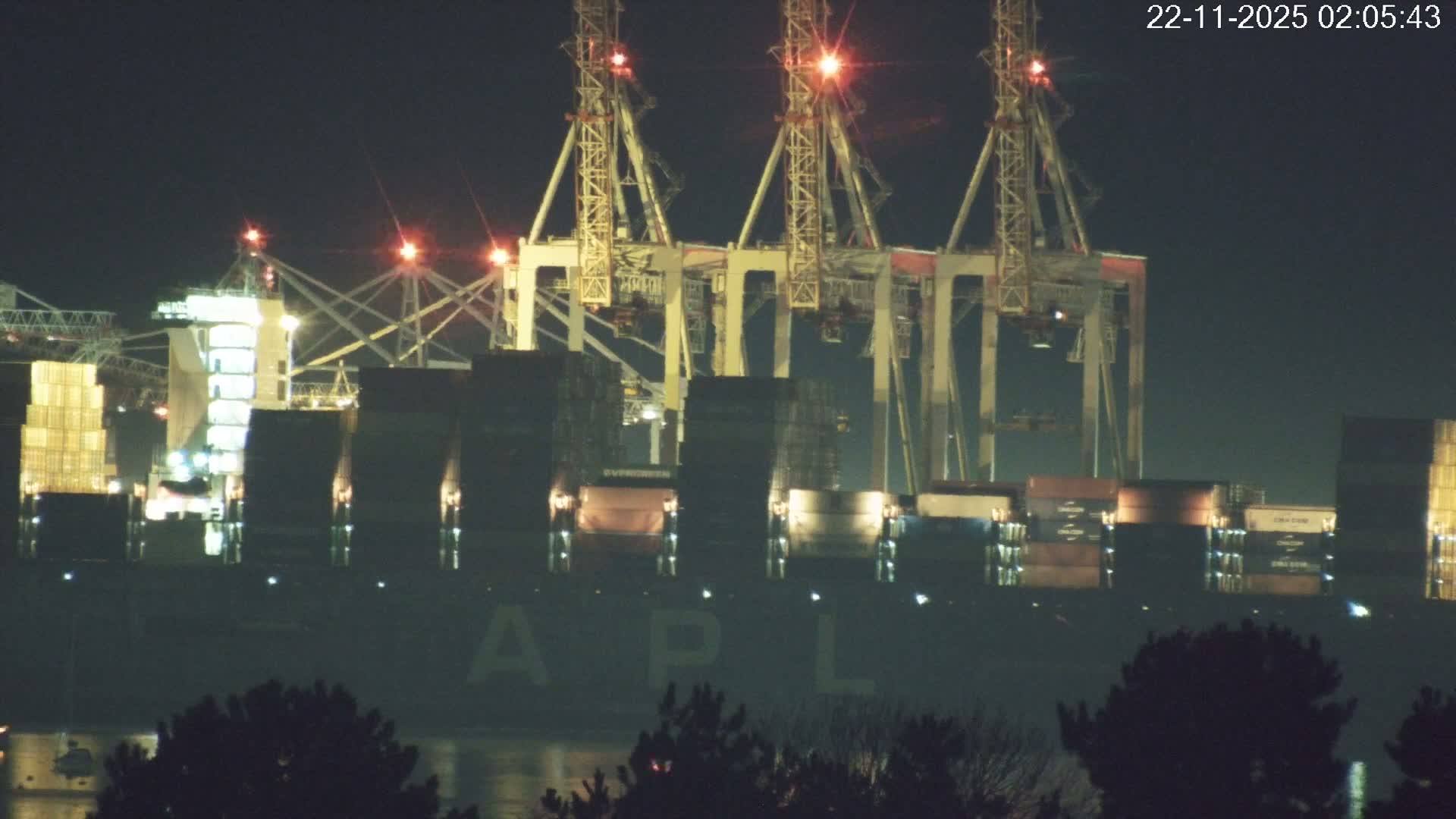 Southampton, Container Port & River Test Container Ship Shipspotting Live Cam - Southampton, Hampshire, South East, England, United Kingdom