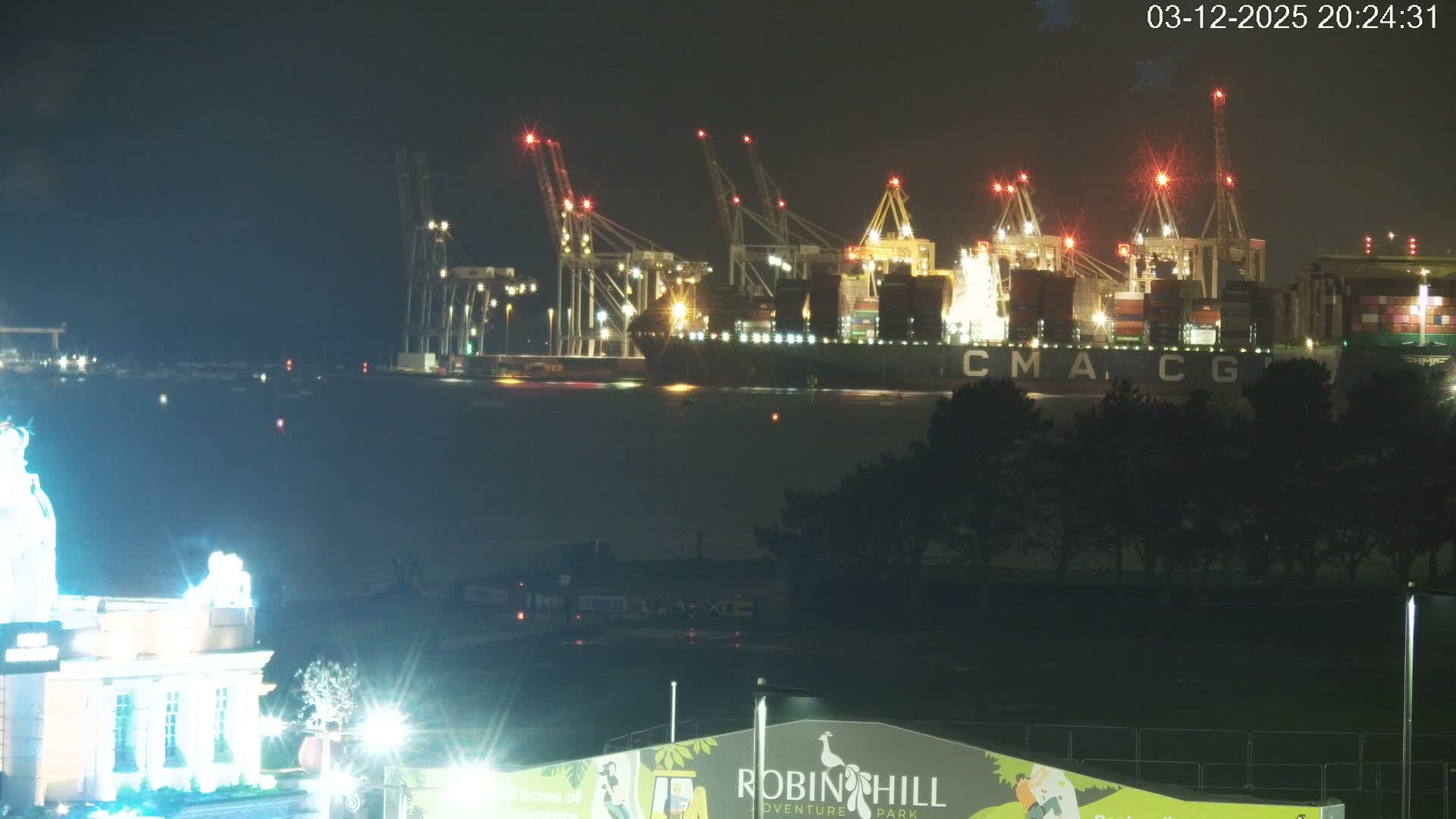 Southampton, Container Port & River Test Container Ship Shipspotting Live Cam - Southampton, Hampshire, South East, England, United Kingdom