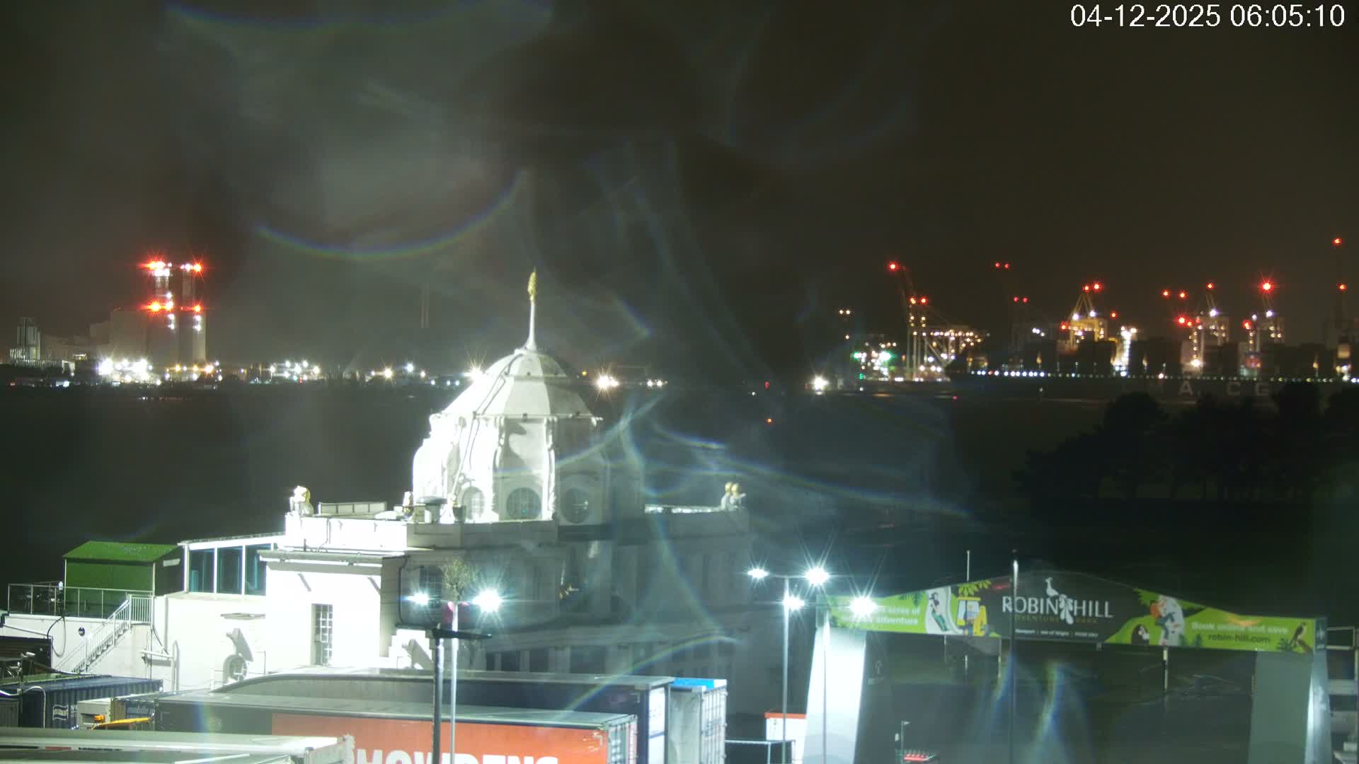 Southampton, Container Port & River Test Container Ship Shipspotting Live Cam - Southampton, Hampshire, South East, England, United Kingdom