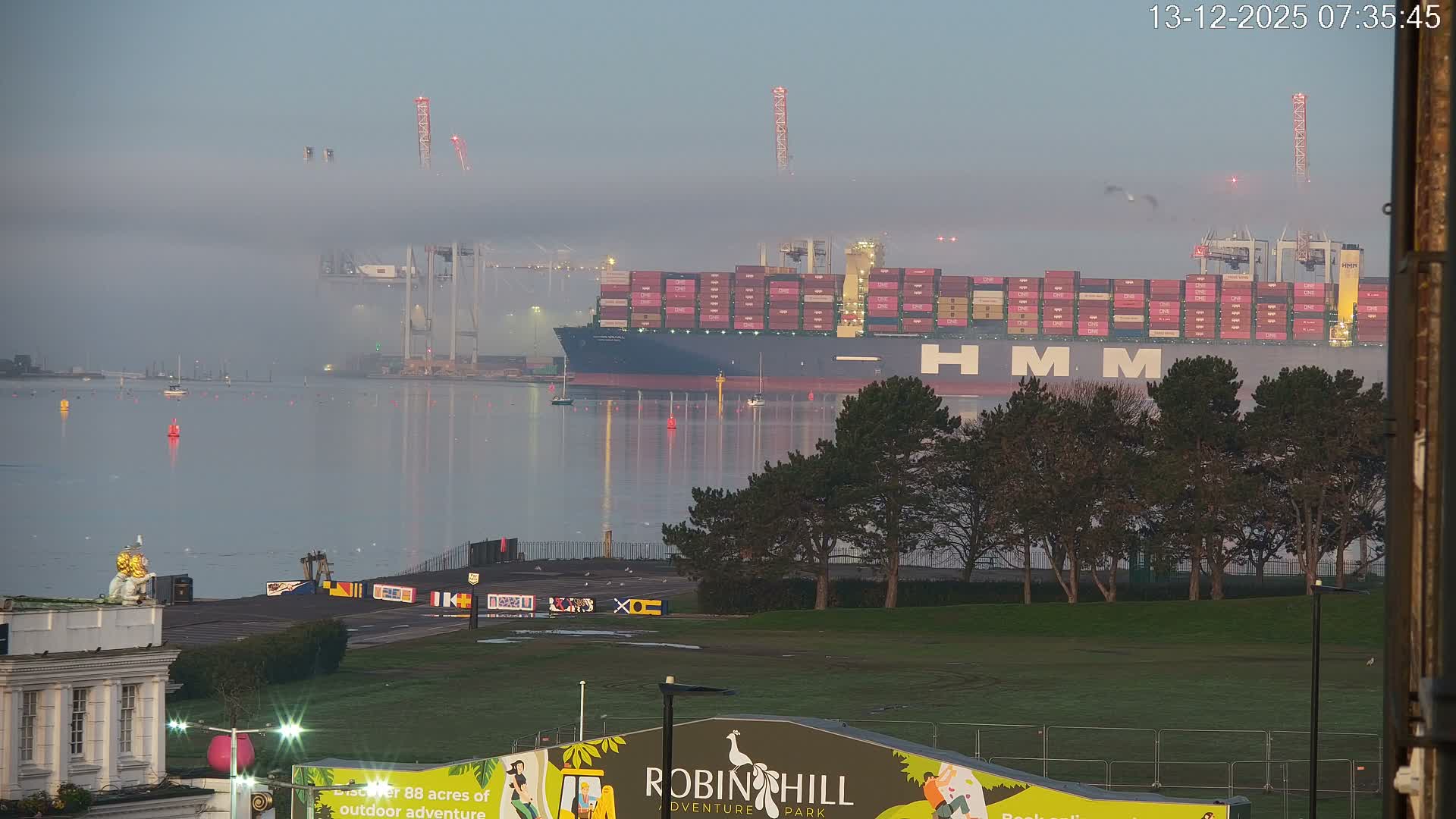 Southampton, Container Port & River Test Container Ship Shipspotting Live Cam - Southampton, Hampshire, South East, England, United Kingdom