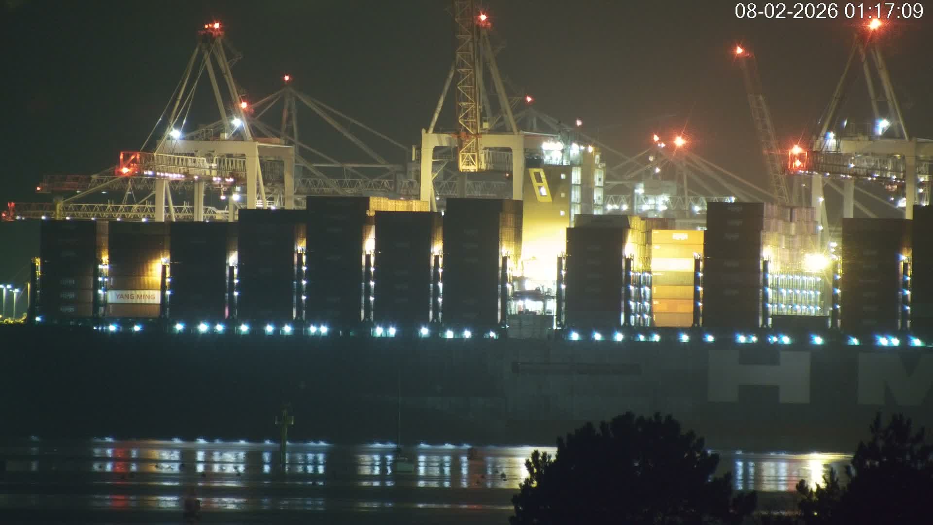 Southampton, Container Port & River Test Container Ship Shipspotting Live Cam - Southampton, Hampshire, South East, England, United Kingdom