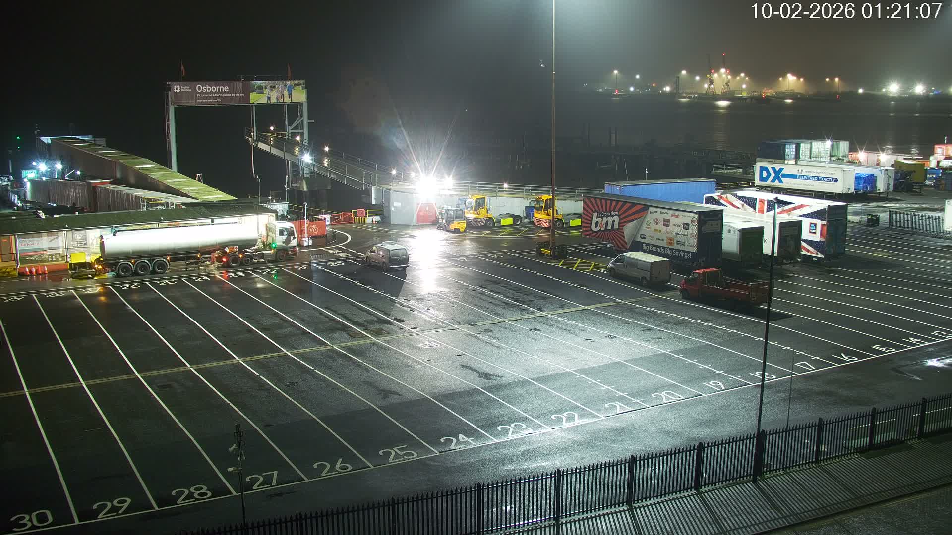 Southampton, Container Port & River Test Container Ship Shipspotting Live Cam - Southampton, Hampshire, South East, England, United Kingdom