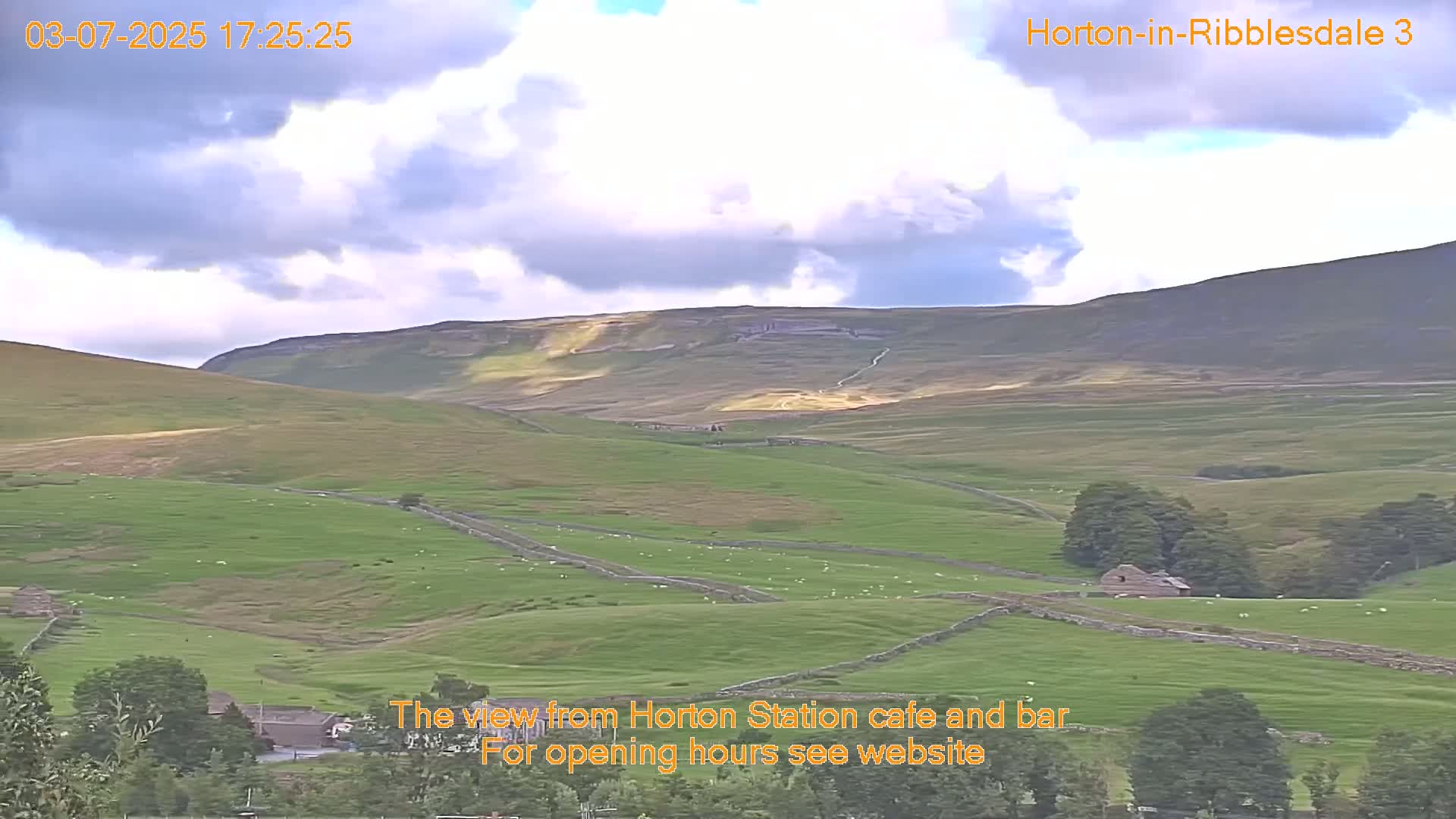 Horton-in-Ribblesdale Village & Ribble Valley Panaromic Live Cam - North Yorkshire, Yorkshire and the Humber, England, United Kingdom