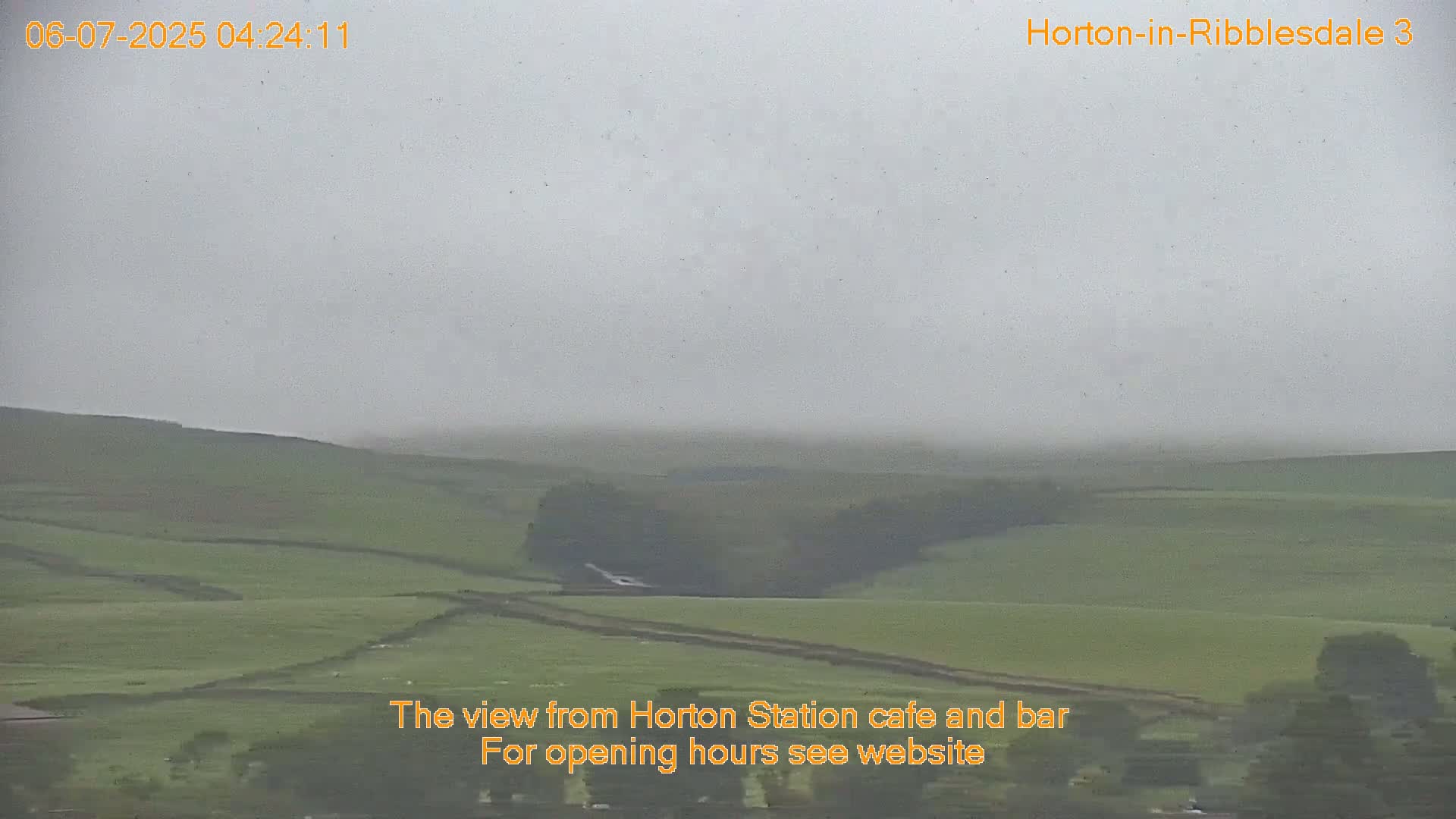 Horton-in-Ribblesdale Village & Ribble Valley Panaromic Live Cam - North Yorkshire, Yorkshire and the Humber, England, United Kingdom