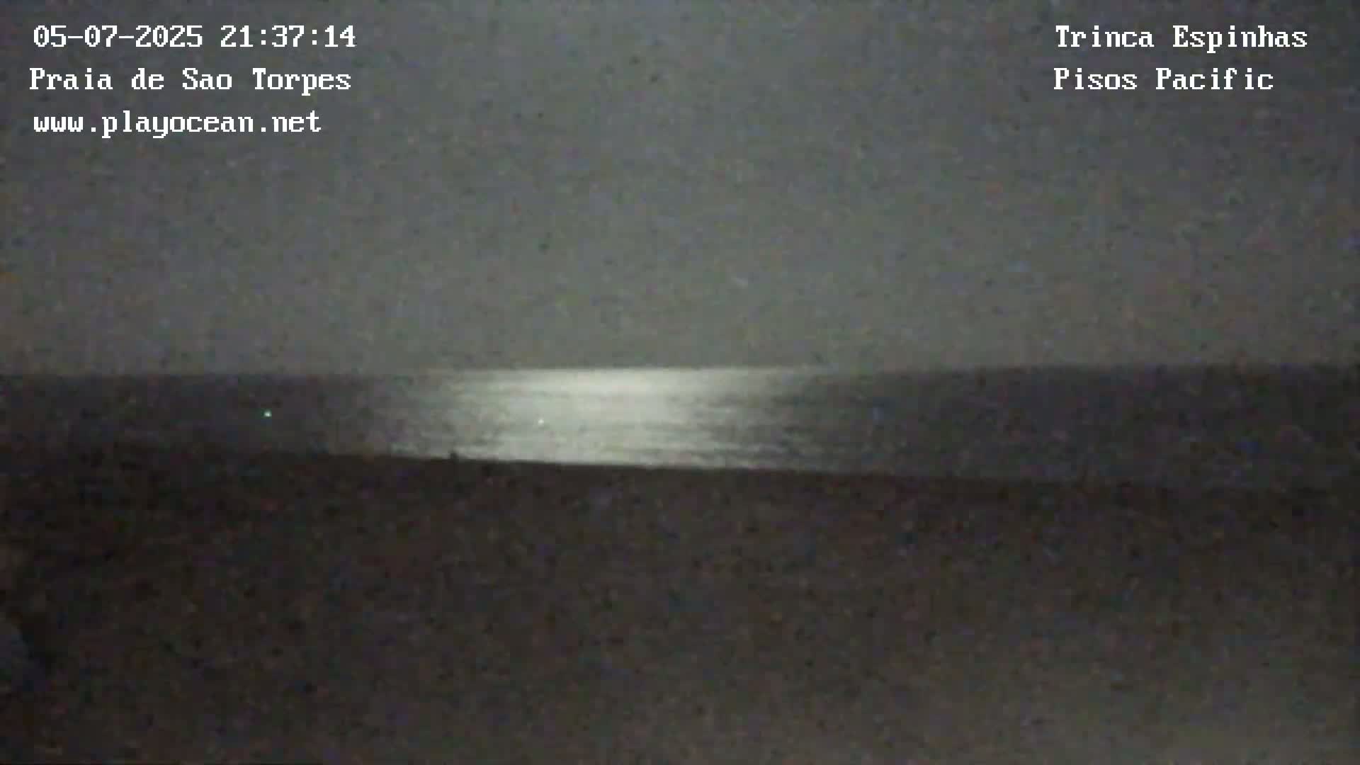 Sines, Praia de São Torpes Beach & Porto Sines Port Live Cam - Sines, Setúbal, Alentejo Litoral, Alentejo, Portugal