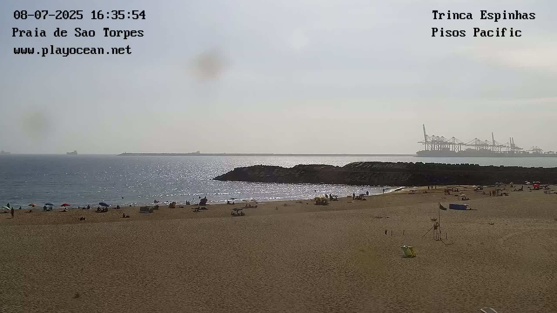 Sines, Praia de São Torpes Beach & Porto Sines Port Live Cam - Sines, Setúbal, Alentejo Litoral, Alentejo, Portugal