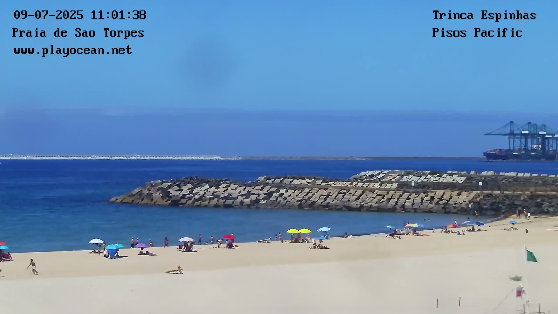 Sines, Praia de São Torpes Beach & Porto Sines Port Live Cam - Sines, Setúbal, Alentejo Litoral, Alentejo, Portugal