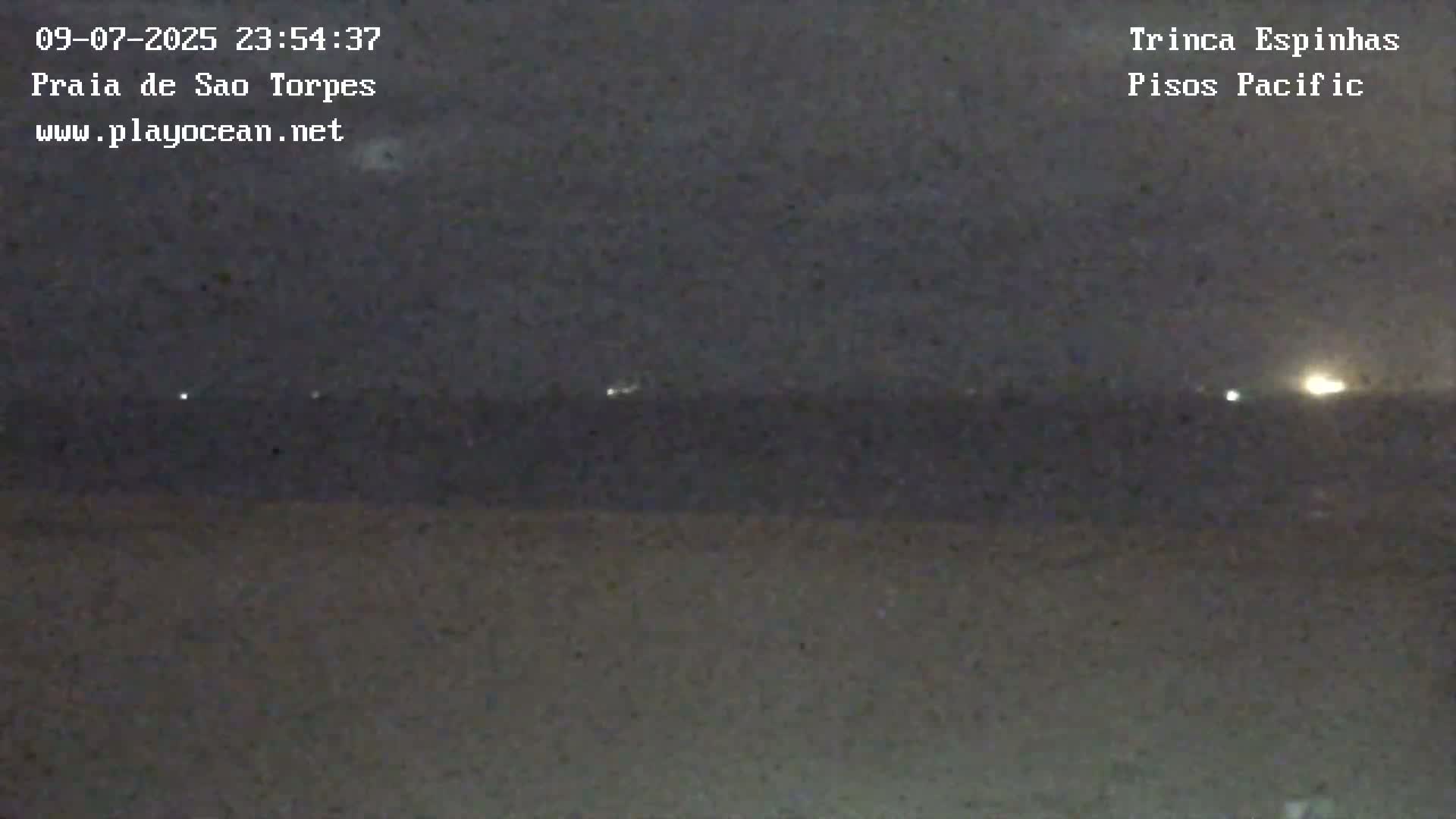 Sines, Praia de São Torpes Beach & Porto Sines Port Live Cam - Sines, Setúbal, Alentejo Litoral, Alentejo, Portugal