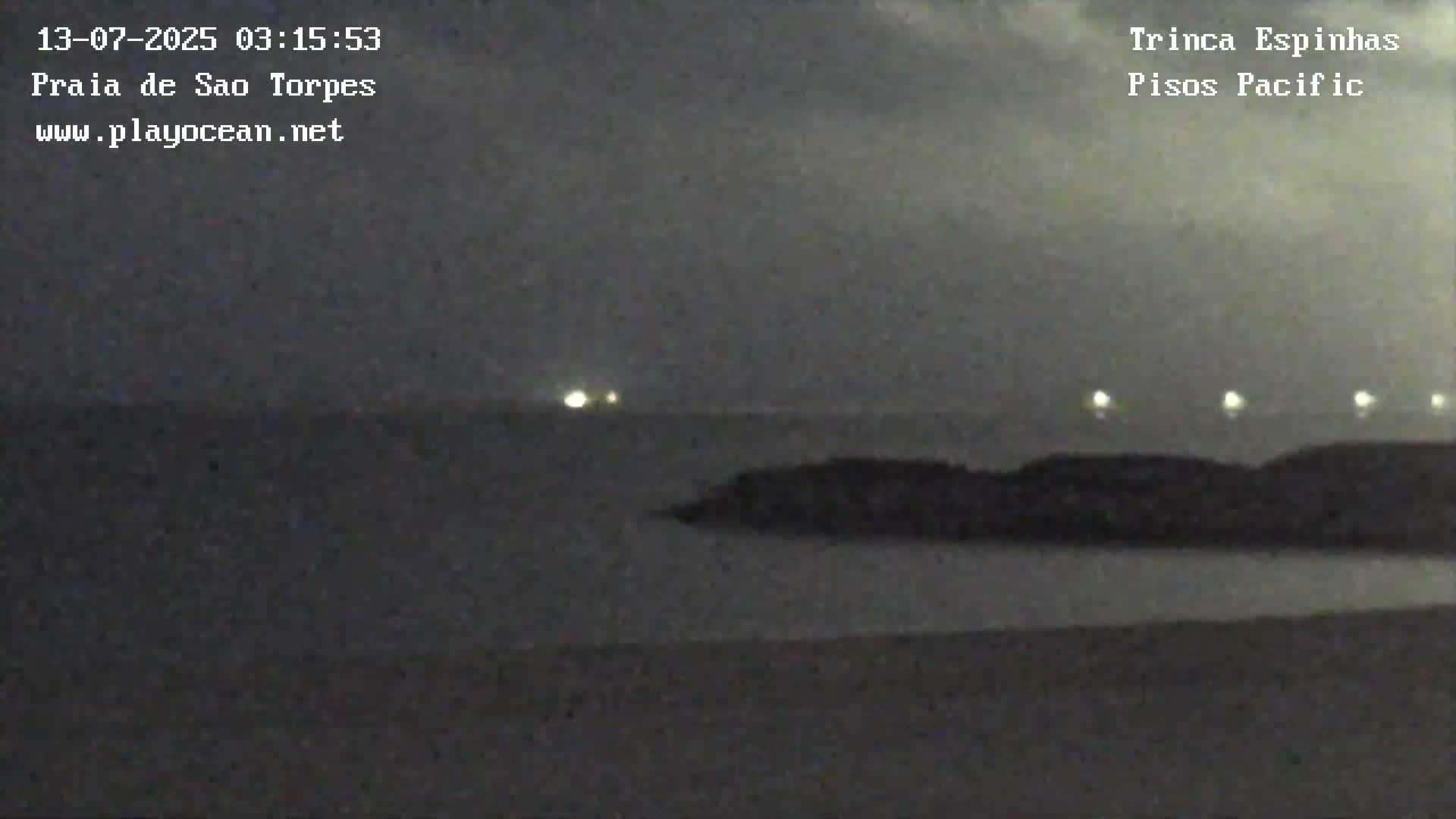 Sines, Praia de São Torpes Beach & Porto Sines Port Live Cam - Sines, Setúbal, Alentejo Litoral, Alentejo, Portugal